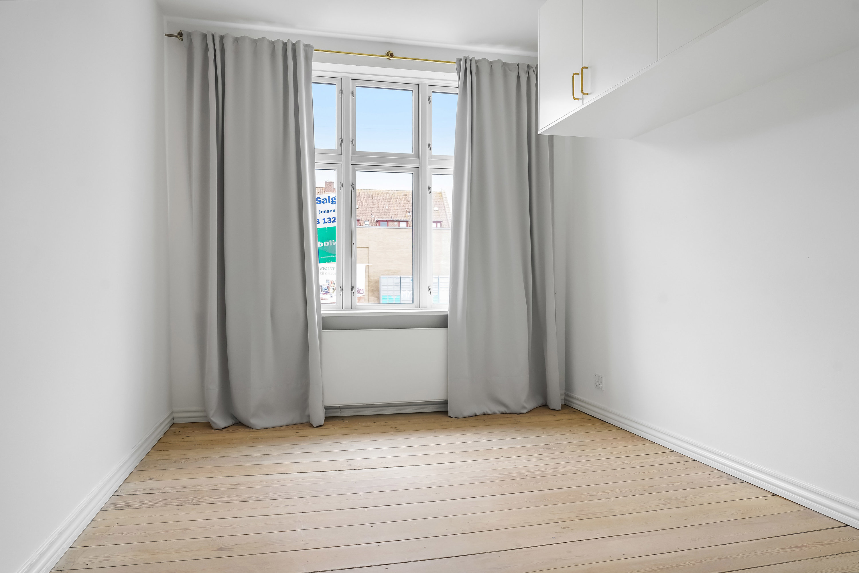 Fremhævet værelse billede i fuldskærmstilstand. Billede af Nyborgvej 114A, st.., 5000 Odense C