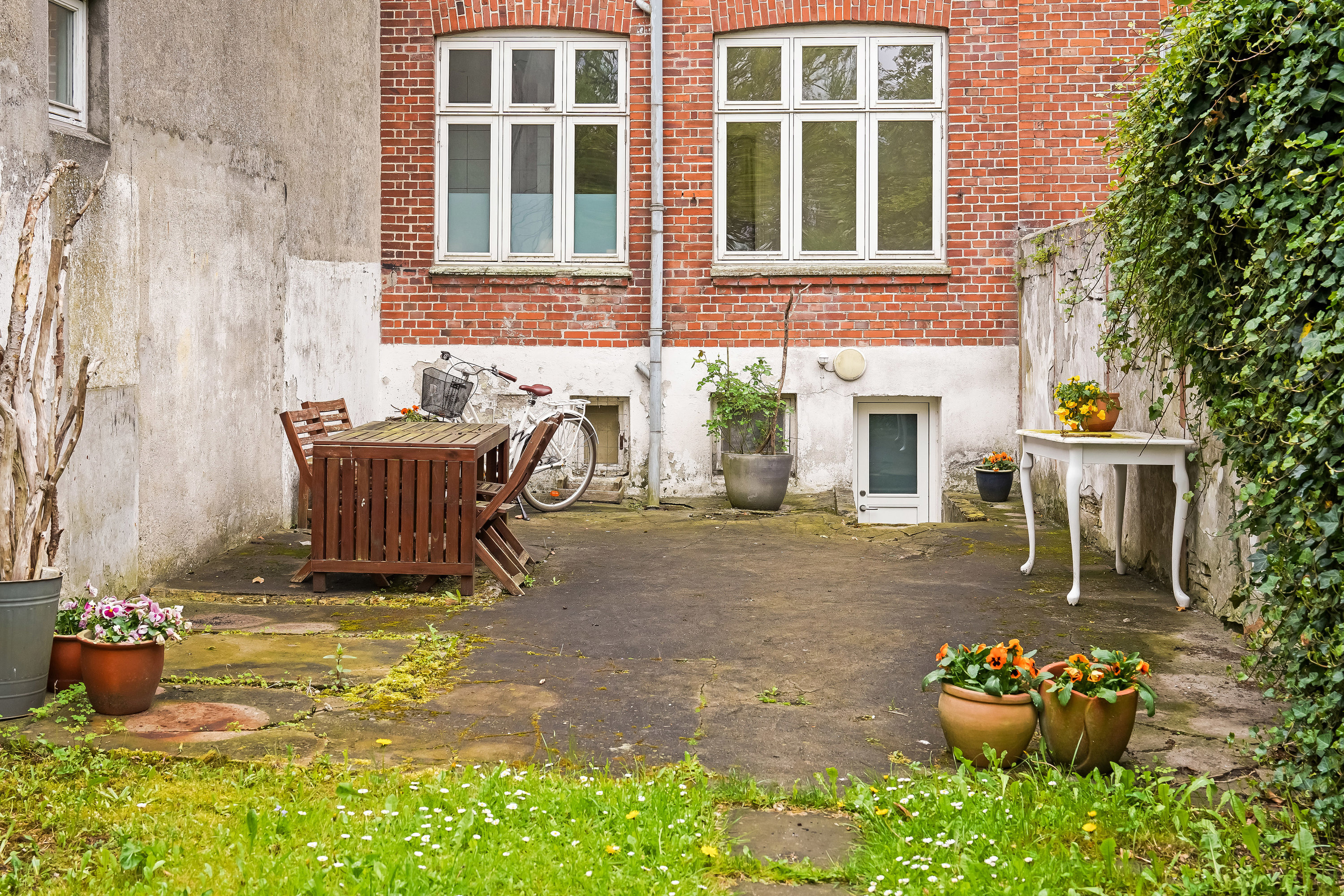 Fremhævet terrasse billede i fuldskærmstilstand. Billede af Nyborgvej 114A, st.., 5000 Odense C