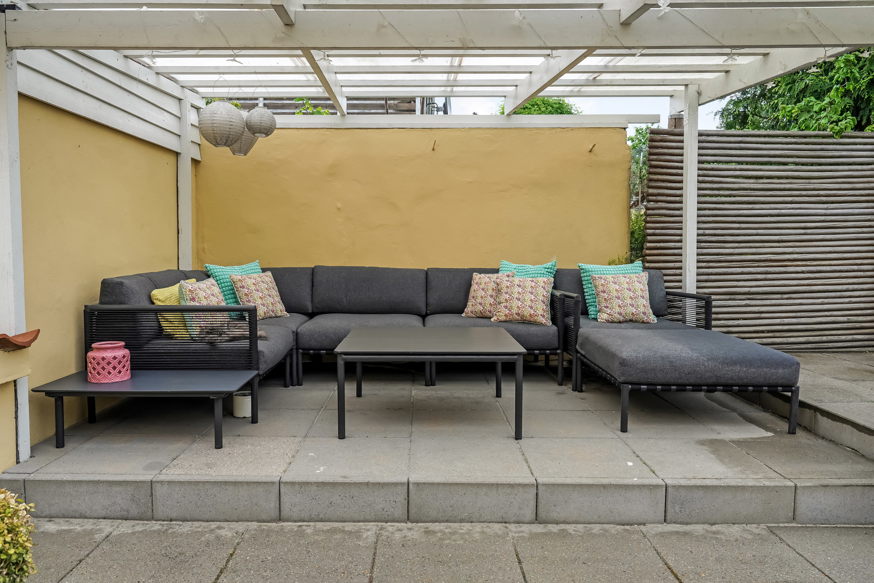 Fremhævet terrasse billede i fuldskærmstilstand. Billede af Skt. Jørgens Gade 137, 5000 Odense C