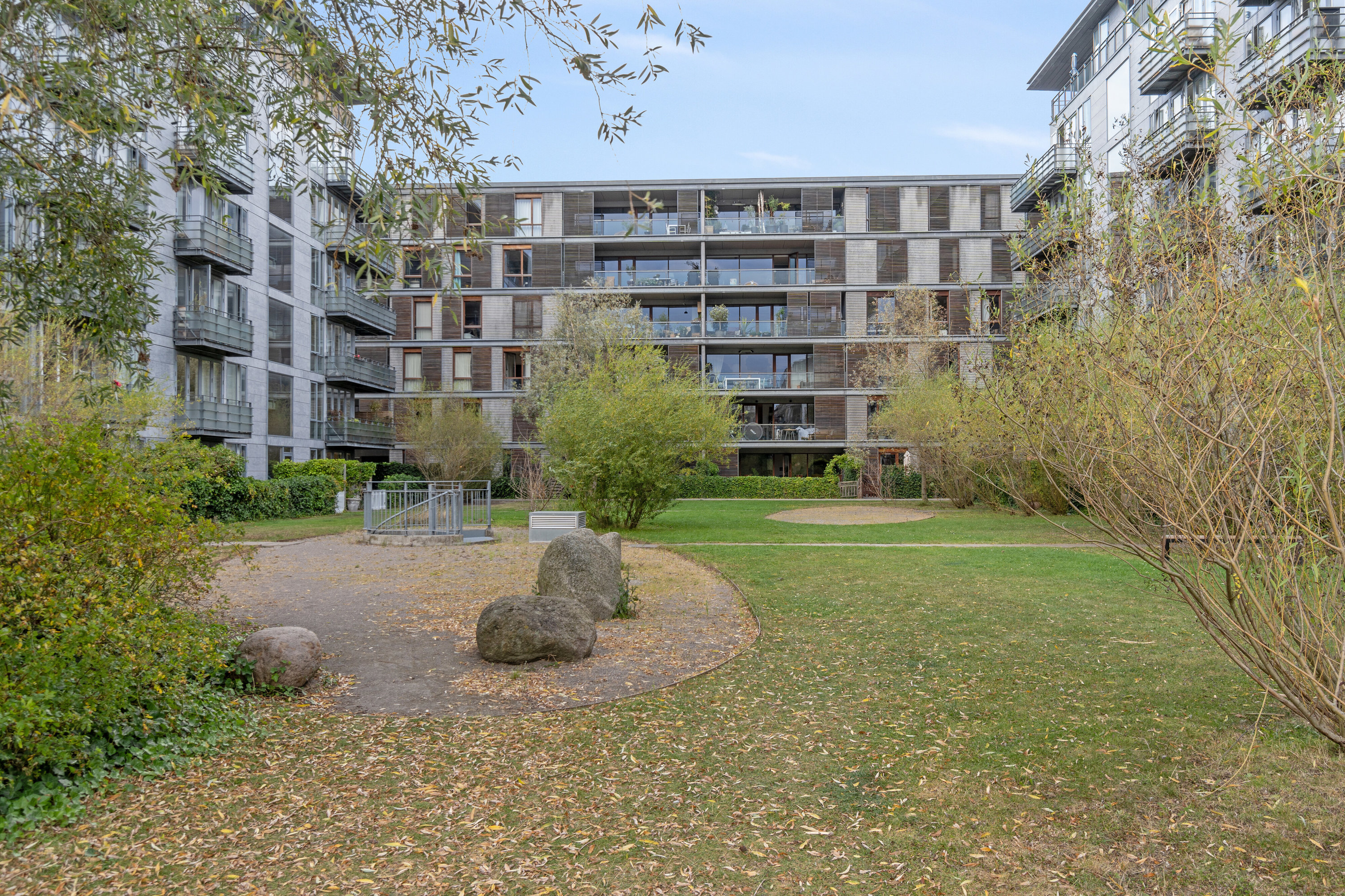Fremhævet set fra haven billede i fuldskærmstilstand. Billede af H.C. Hansens Gade 7, 4. th., 2300 København S