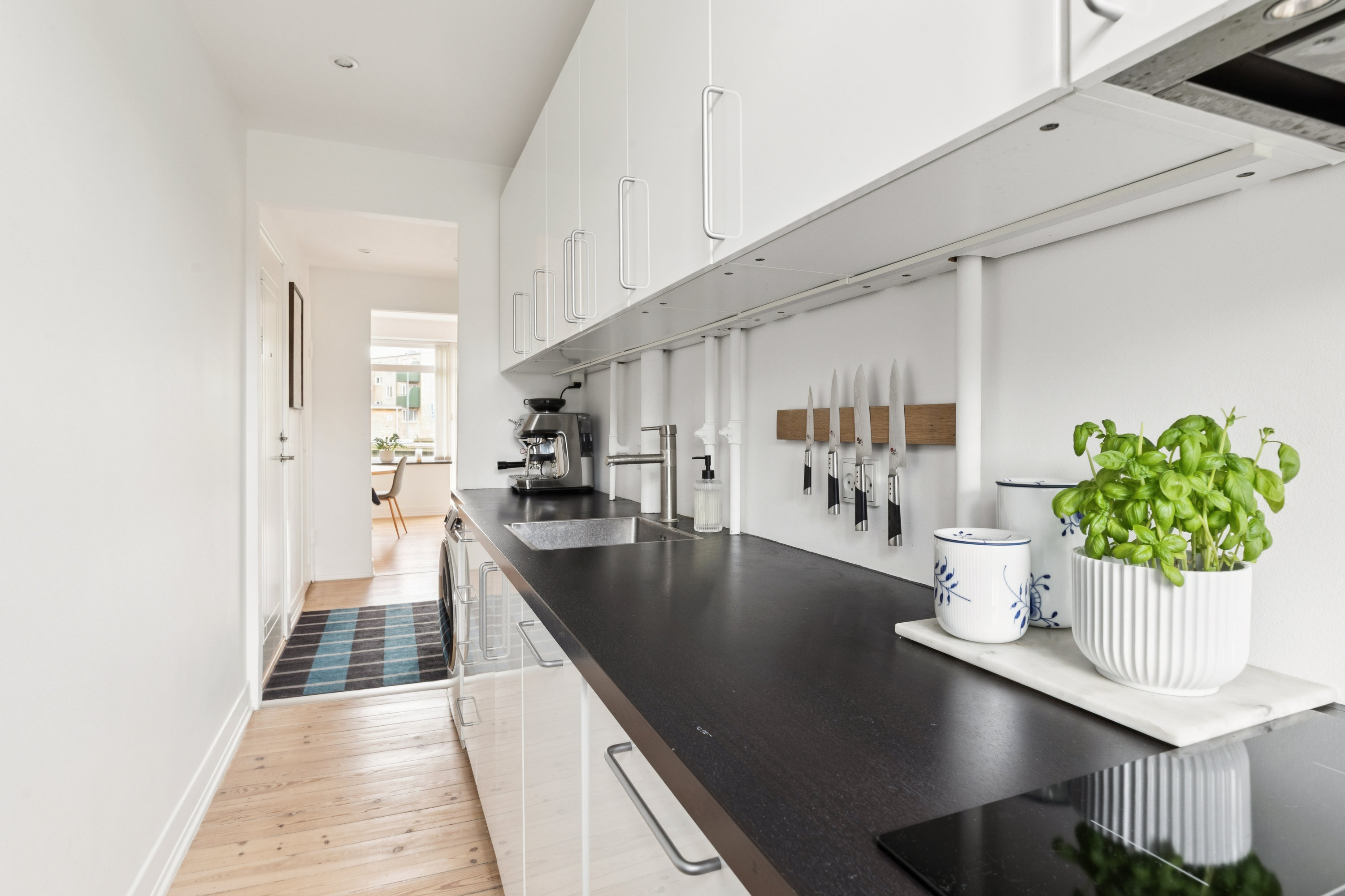 Fremhævet værelse billede i fuldskærmstilstand. Billede af Nørgaardsvej 22B, st.. th., 2800 Kongens Lyngby