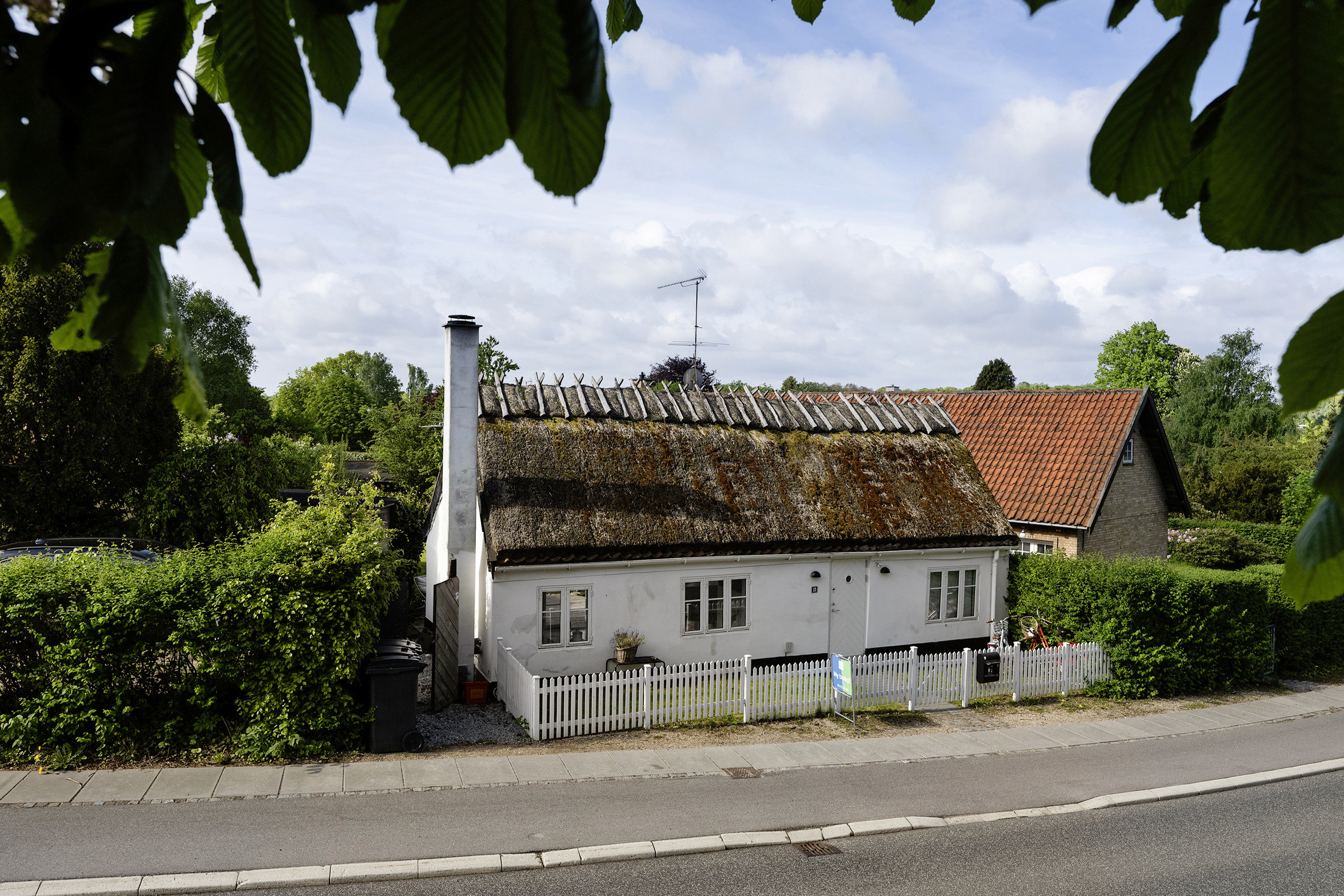 Fremhævet ejendommen billede i fuldskærmstilstand. Billede af Kohavevej 13, Trørød, 2950 Vedbæk