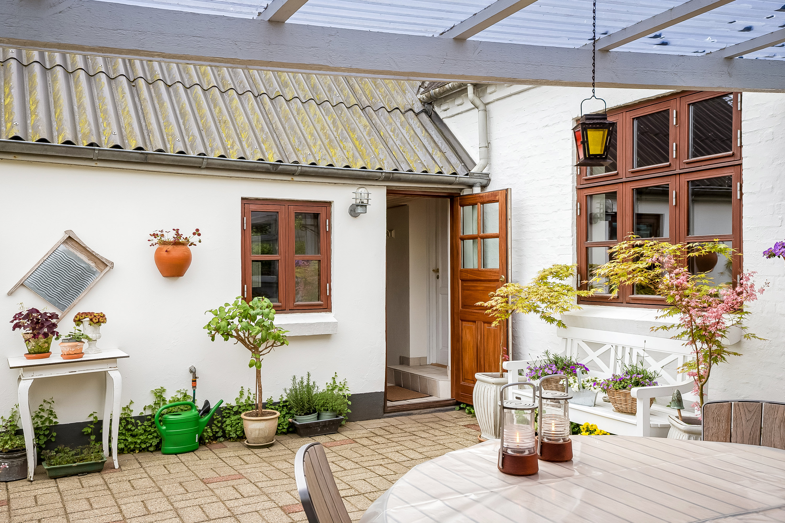Fremhævet terrasse billede i fuldskærmstilstand. Billede af Skovgaardsvej 9, Frederikshøj, 7100 Vejle