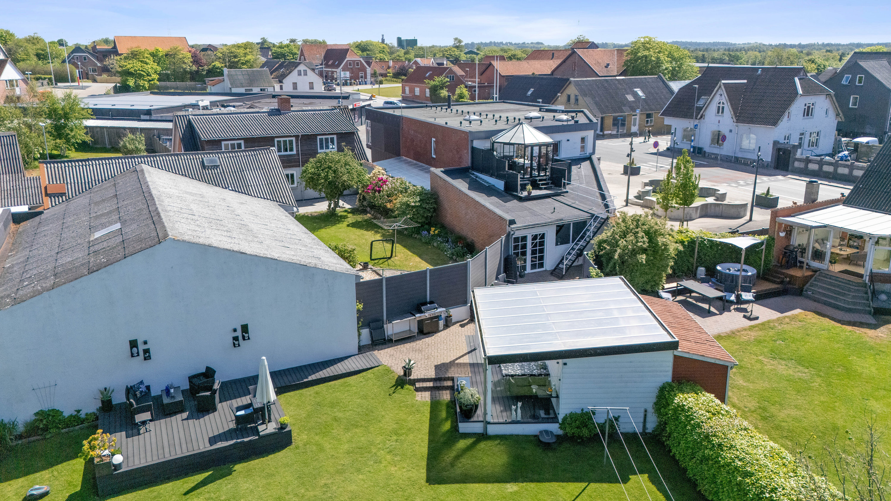 Fremhævet udsigt fra toppen billede i fuldskærmstilstand. Billede af Morup Møllevej 1, 7755 Bedsted Thy