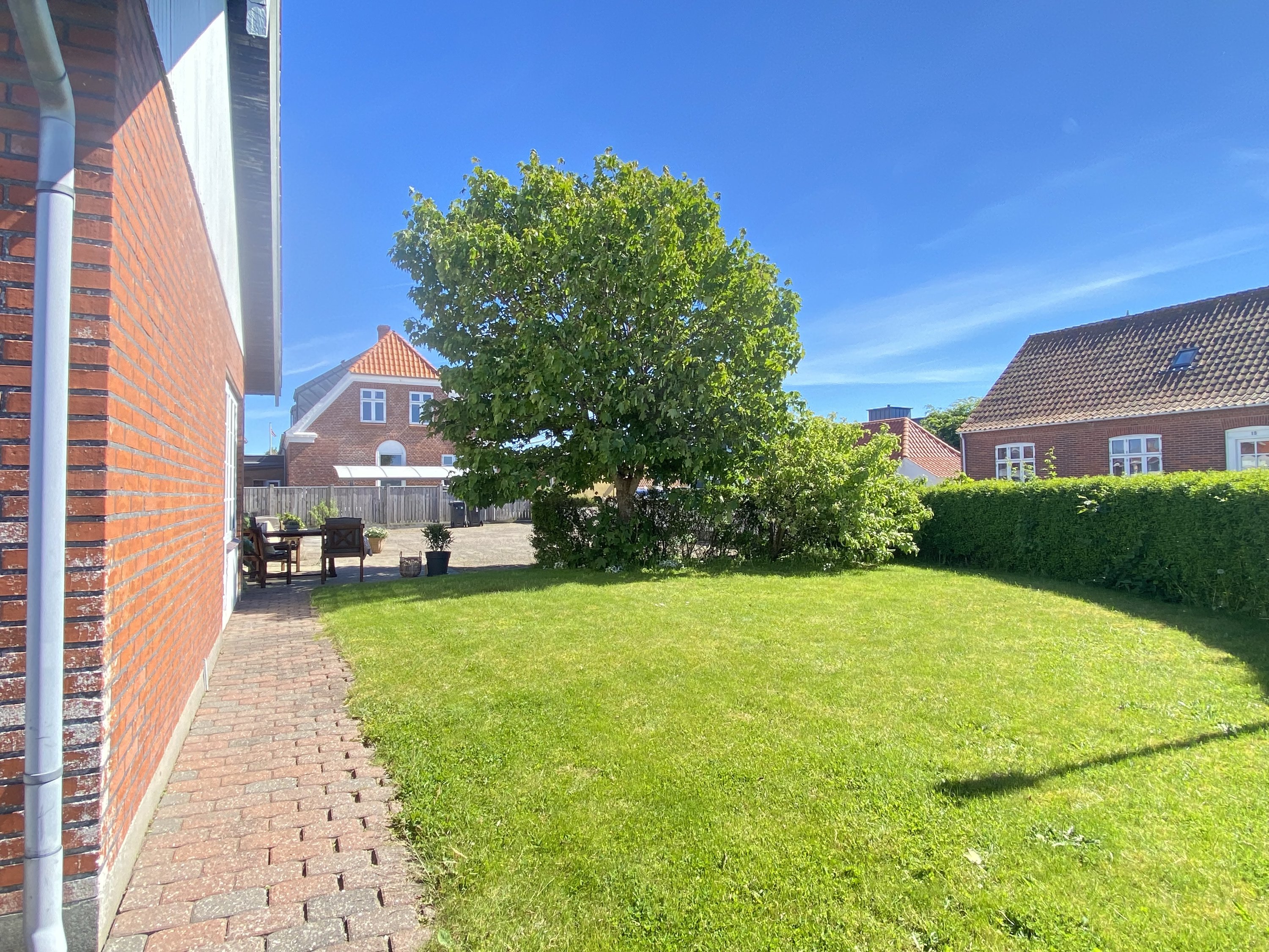 Fremhævet  billede i fuldskærmstilstand. Billede af Enghavevej 2, 6950 Ringkøbing