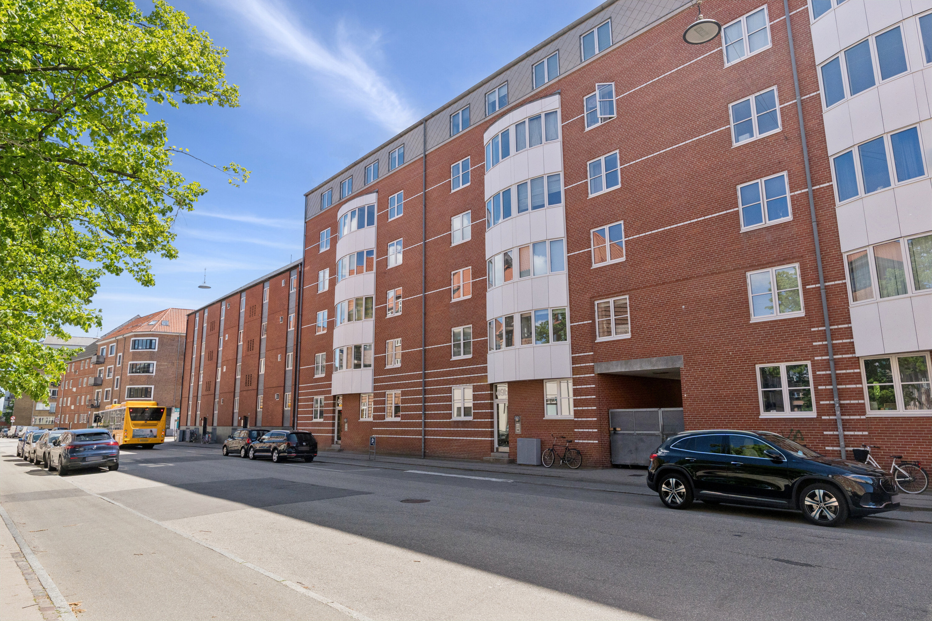 Fremhævet andet billede i fuldskærmstilstand. Billede af Nygårdsvej 49B, st.. tv., 2100 København Ø