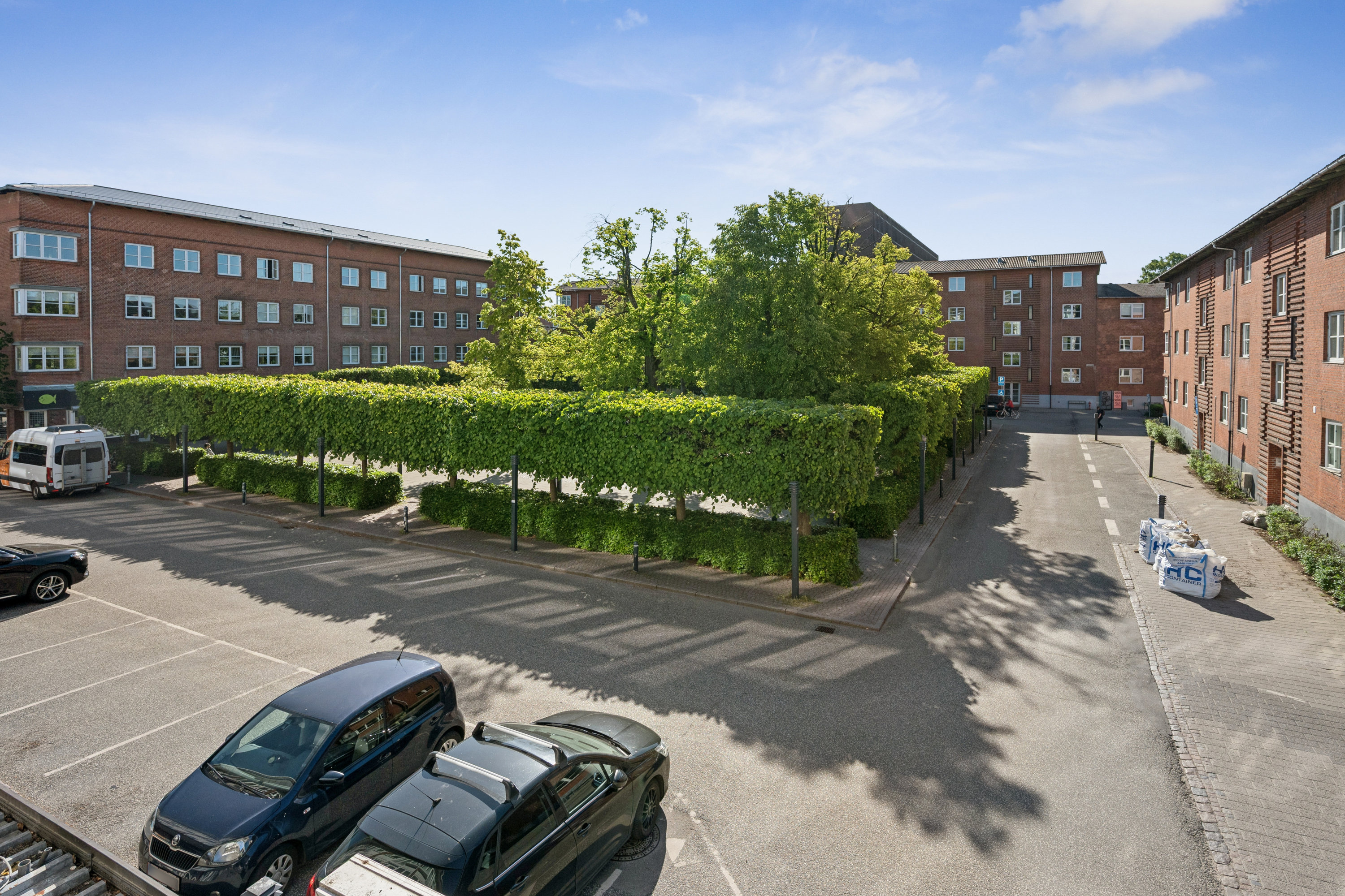 Fremhævet andet billede i fuldskærmstilstand. Billede af Ulrikkenborg Plads 10E, 1. tv., 2800 Kongens Lyngby