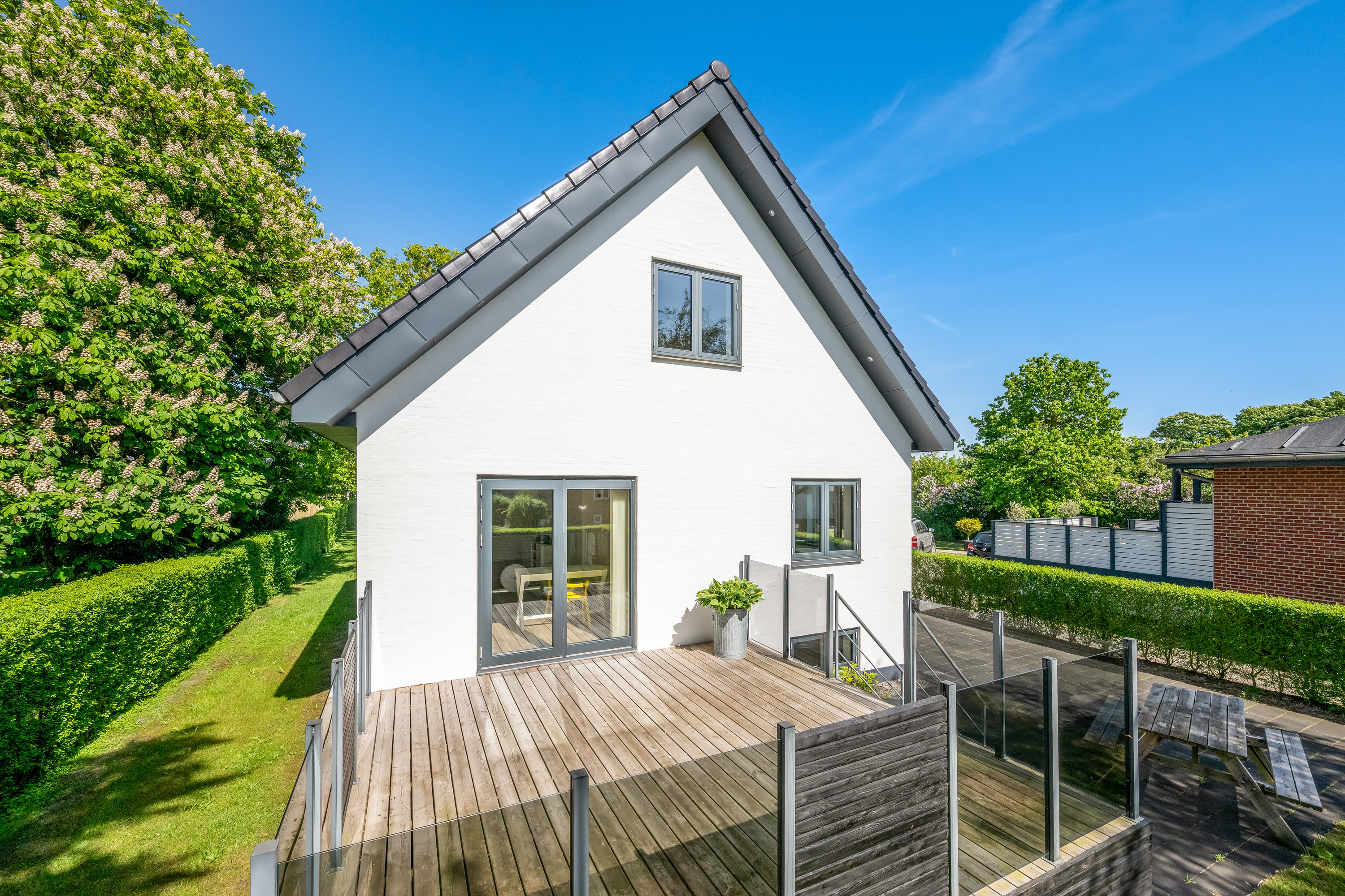 Fremhævet terrasse billede i fuldskærmstilstand. Billede af Lundevej 14, 6900 Skjern