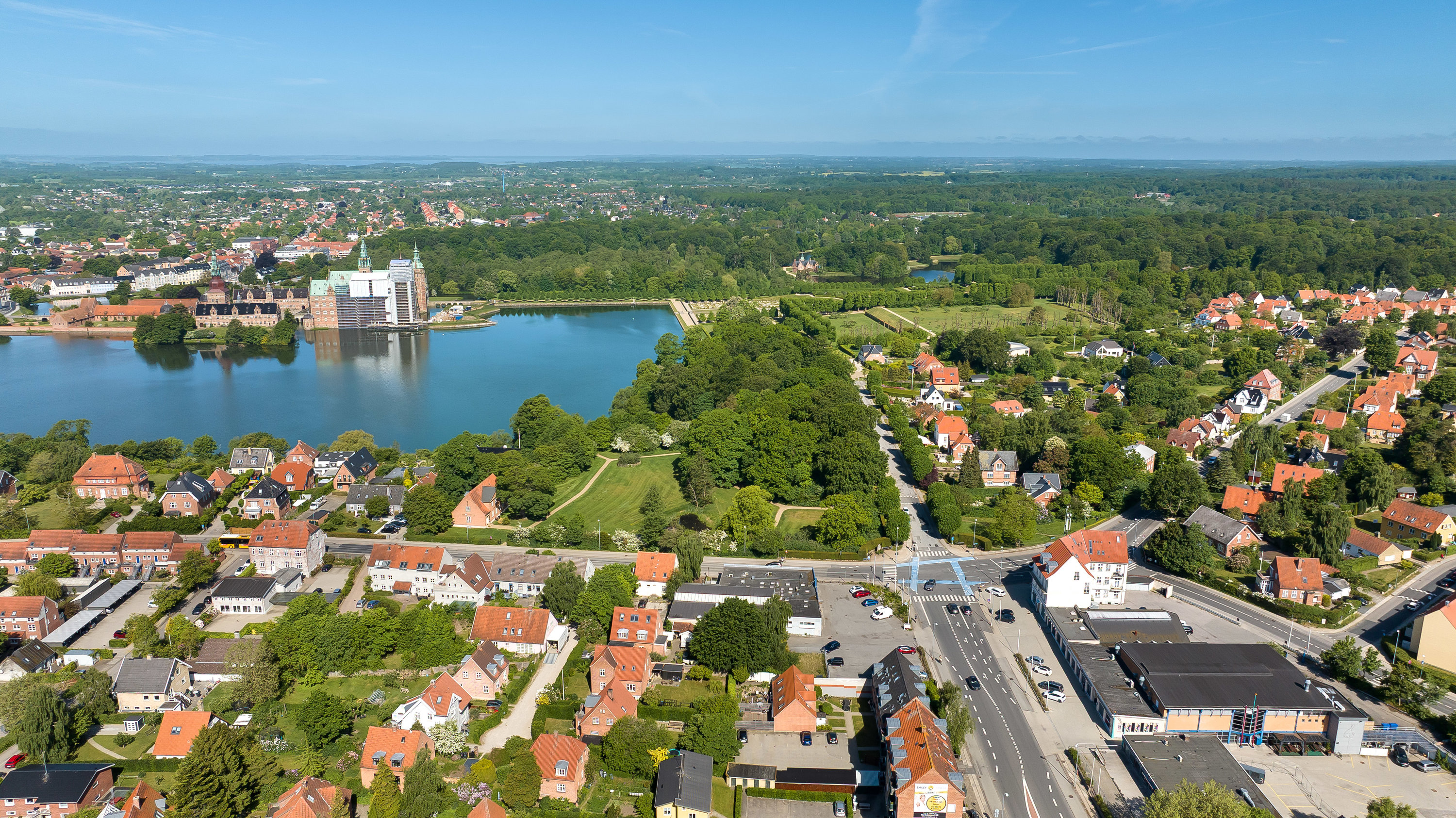 Fremhævet luftfoto billede i fuldskærmstilstand. Billede af Københavnsvej 6B, st.. th., 3400 Hillerød