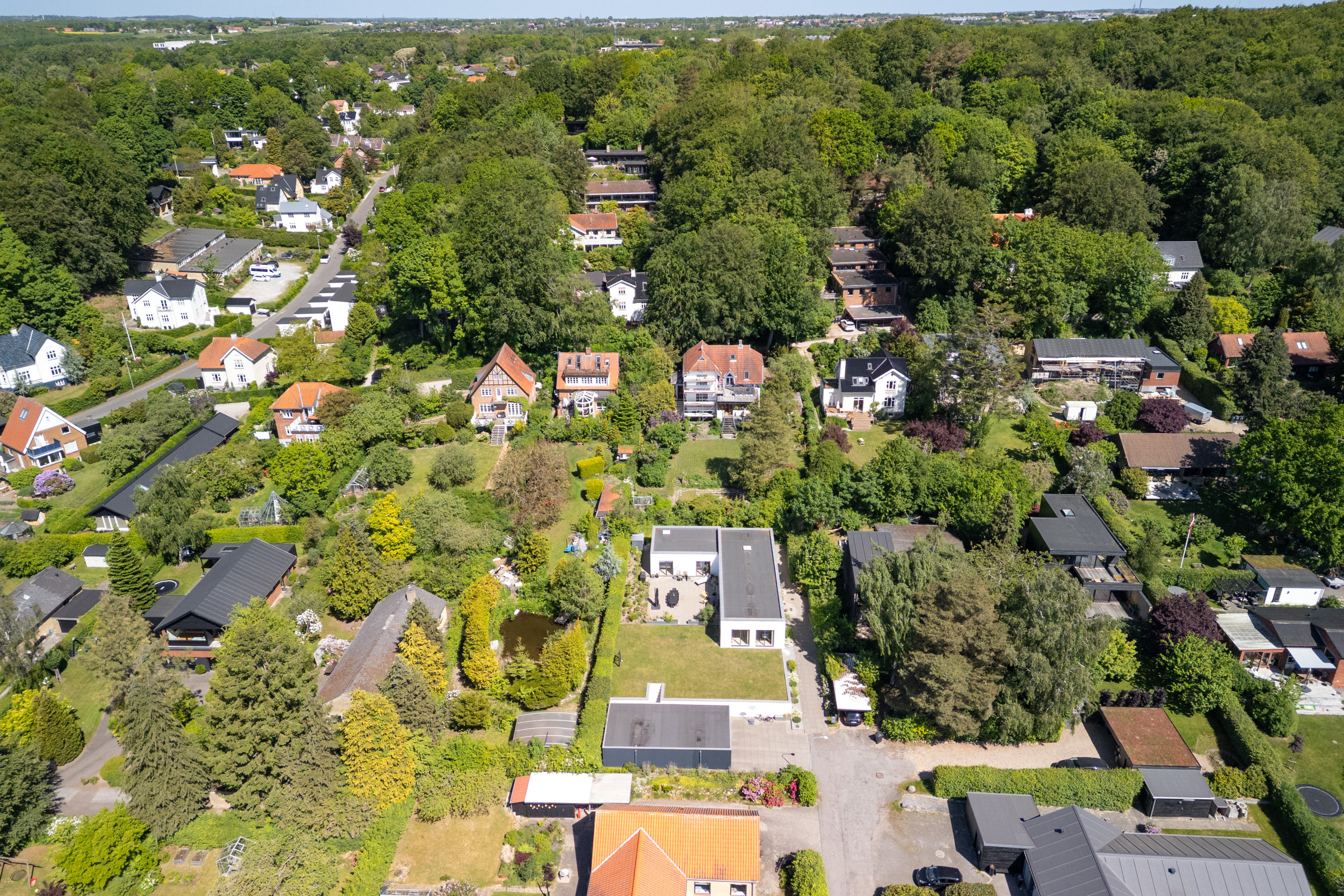 Fremhævet  billede i fuldskærmstilstand. Billede af J.P. Larsens Vej 38C, 8220 Brabrand