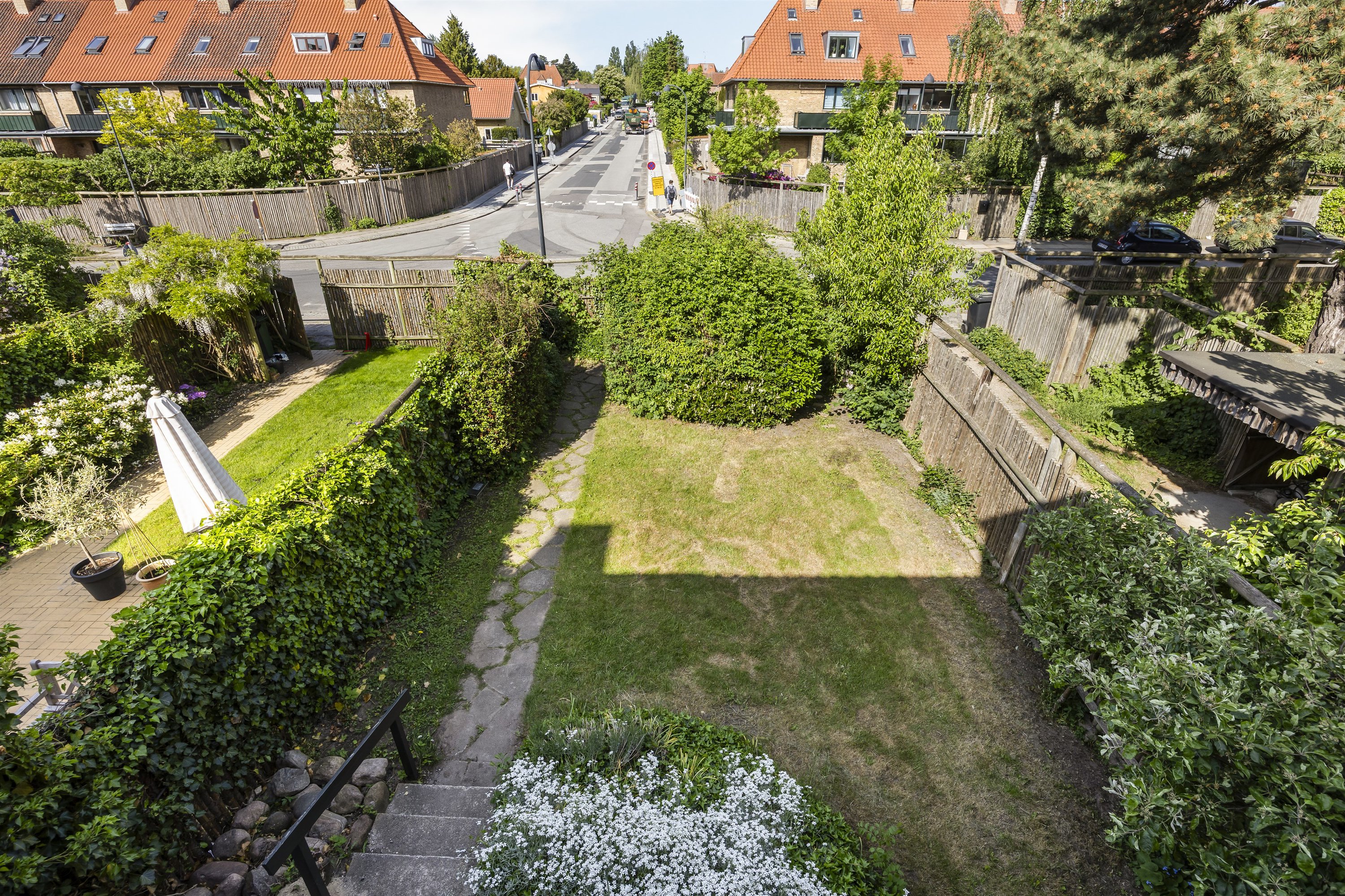 Fremhævet andet billede i fuldskærmstilstand. Billede af Hesselvang 20, 2900 Hellerup