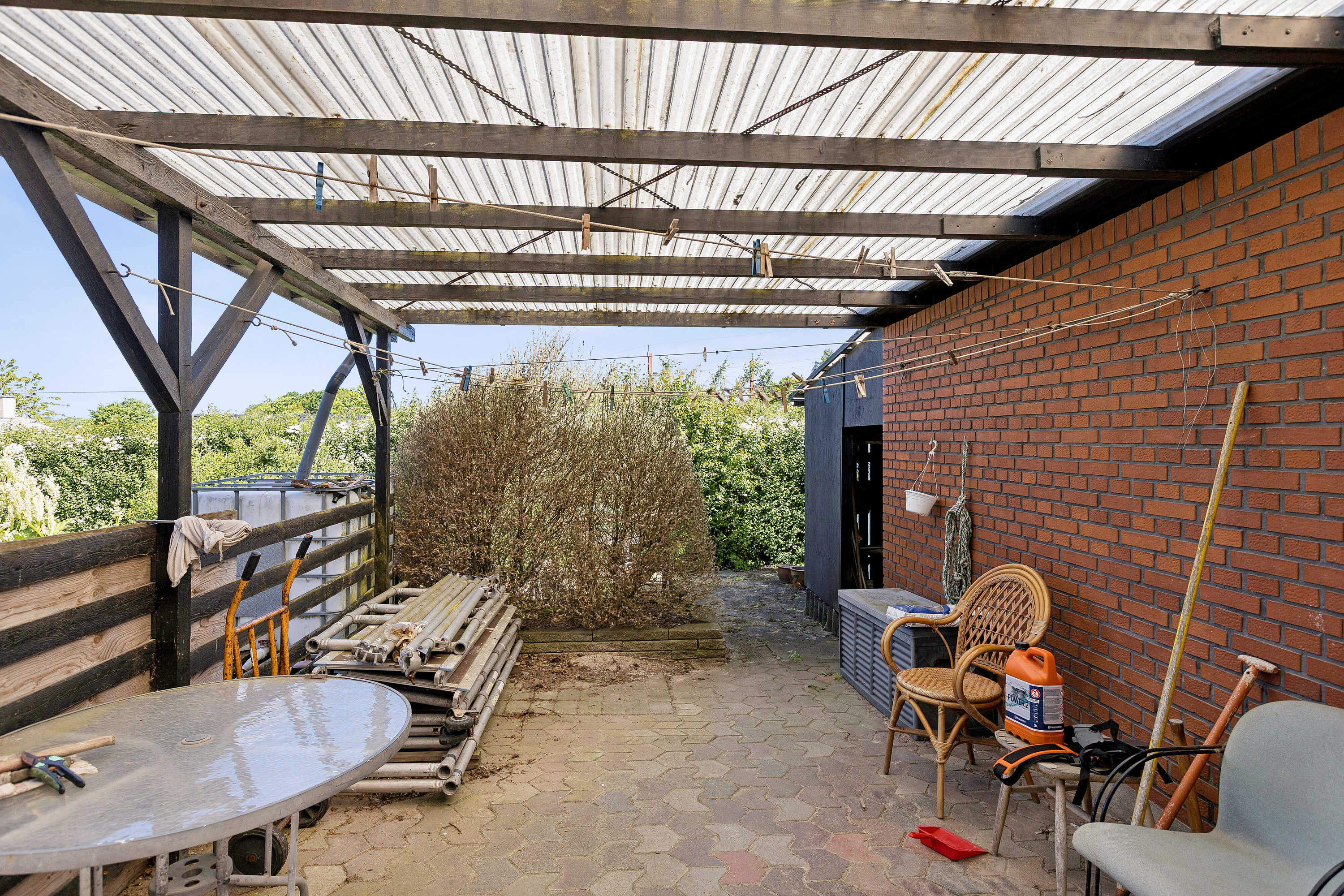 Fremhævet overdækket terrasse billede i fuldskærmstilstand. Billede af Poppelvej 17, 4760 Vordingborg