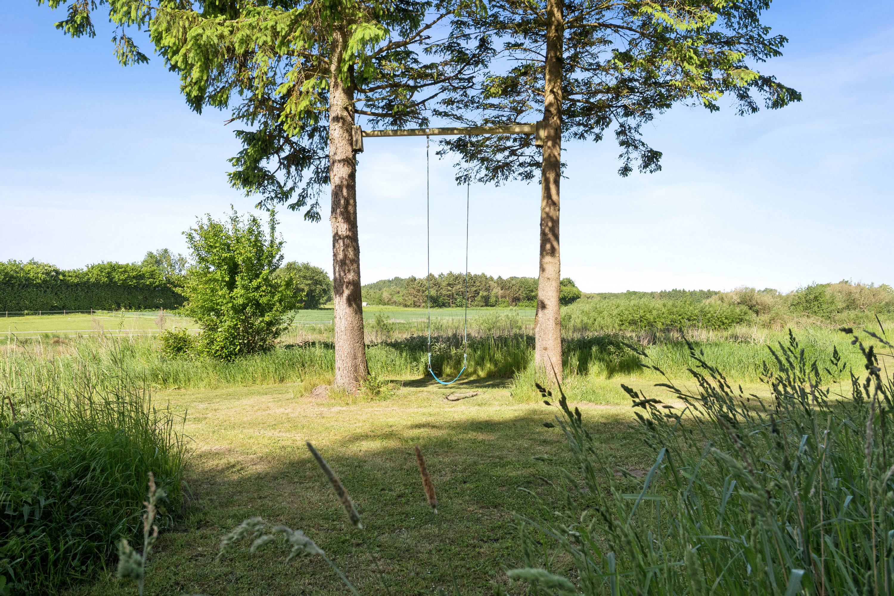 Fremhævet udendørs billede i fuldskærmstilstand. Billede af Lindehusvej 7, Sallinge, 5750 Ringe