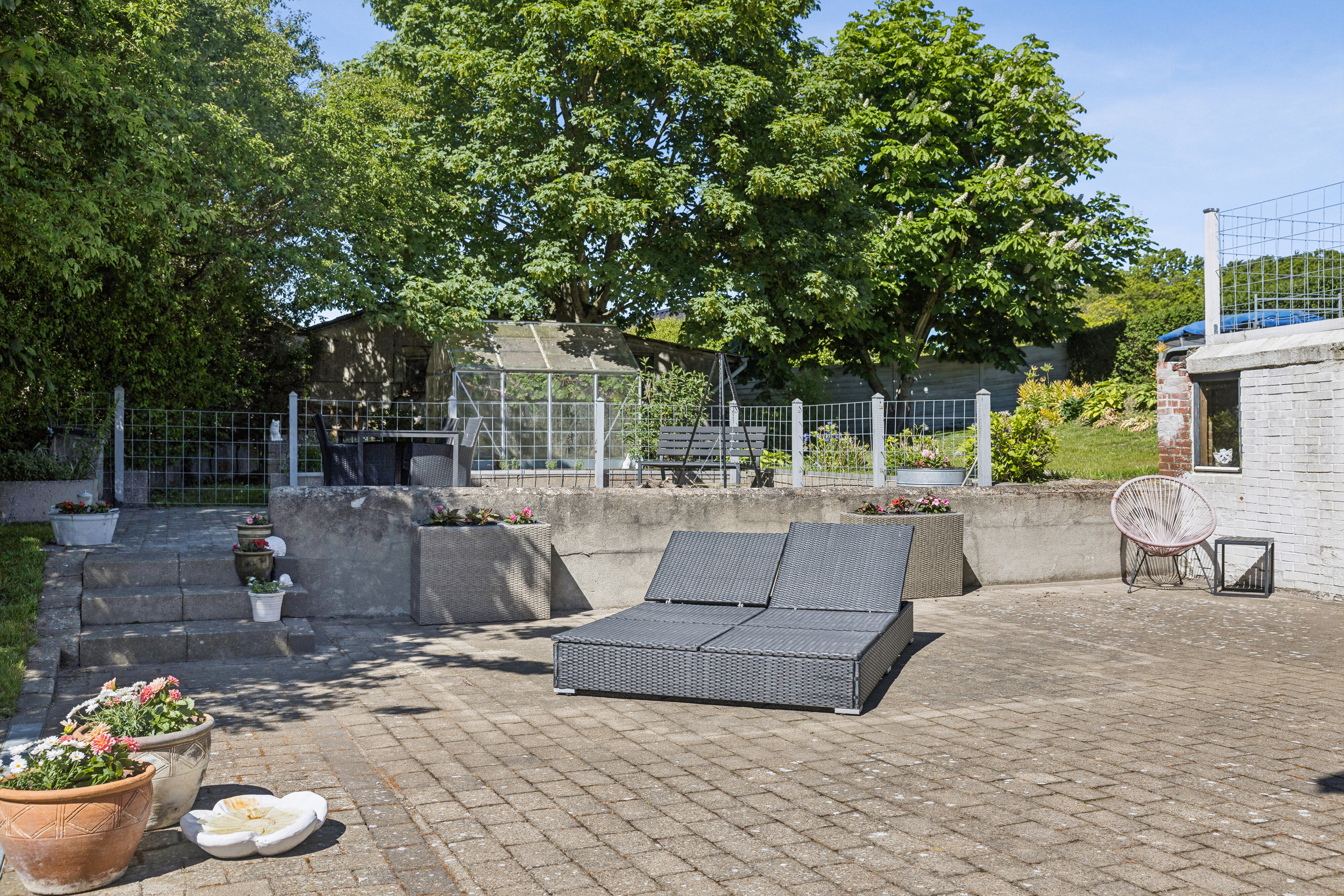 Fremhævet terrasse billede i fuldskærmstilstand. Billede af Elmevej 2C, 9800 Hjørring