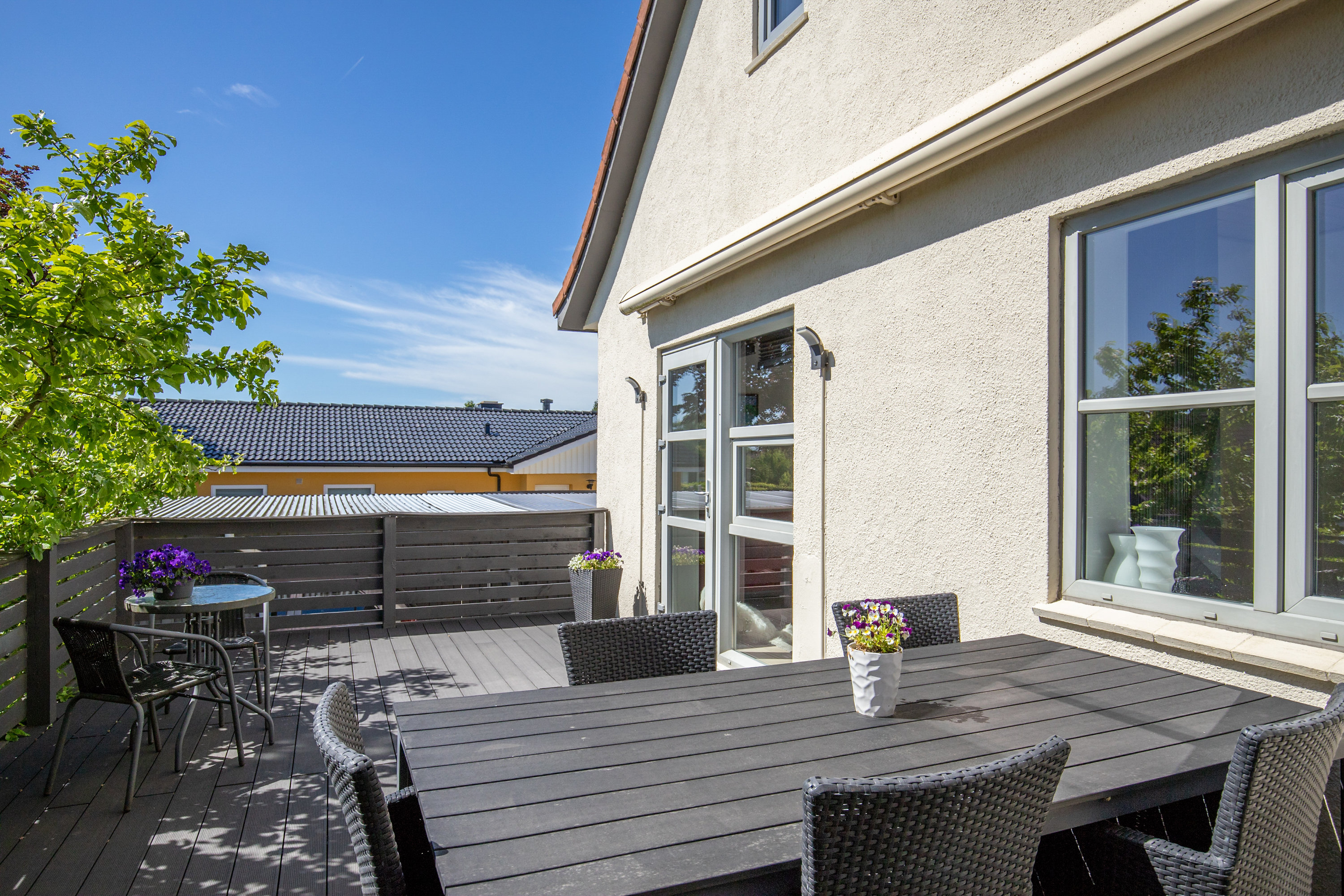 Fremhævet terrasse billede i fuldskærmstilstand. Billede af Mosevej 67A, 6000 Kolding
