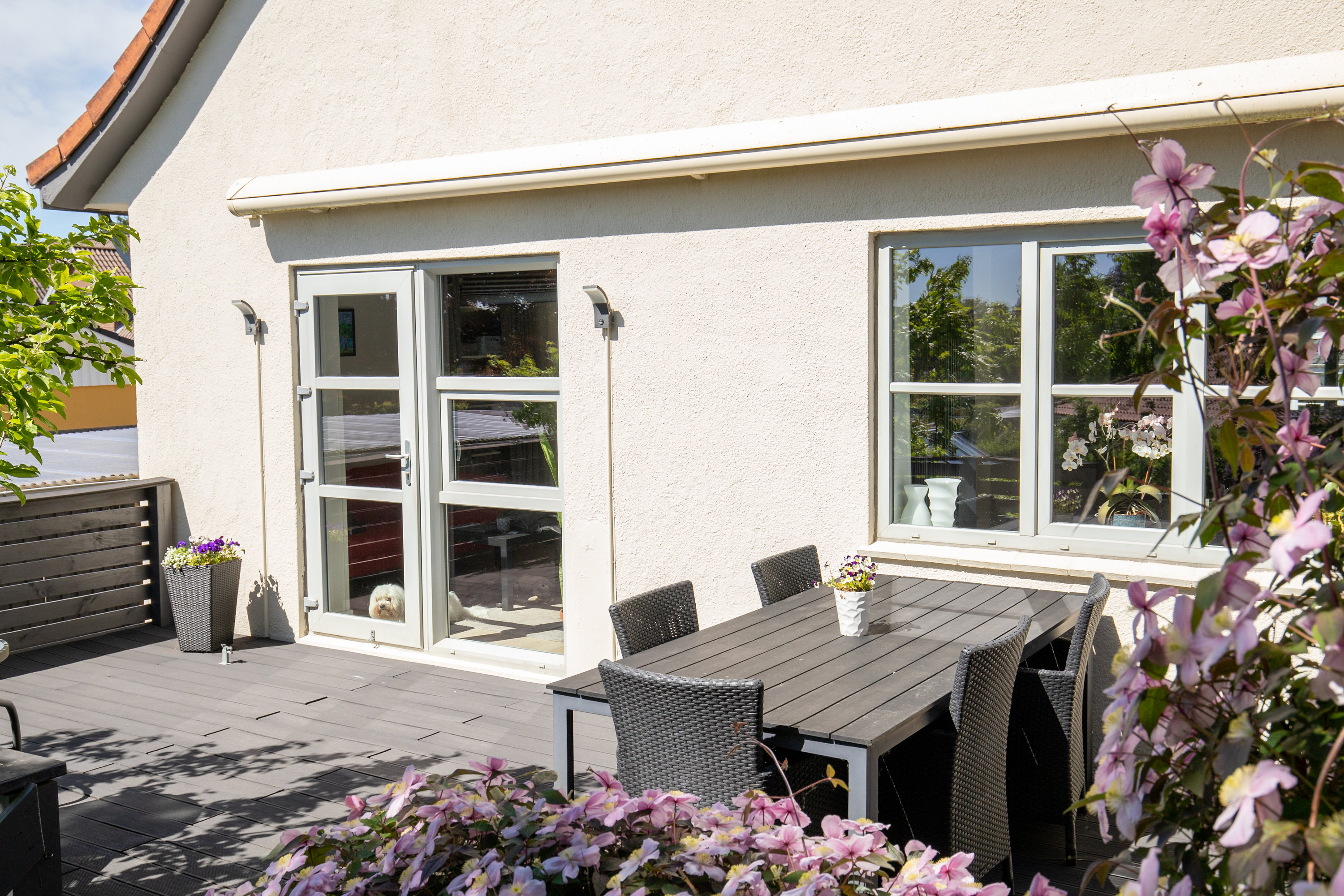 Fremhævet terrasse billede i fuldskærmstilstand. Billede af Mosevej 67A, 6000 Kolding