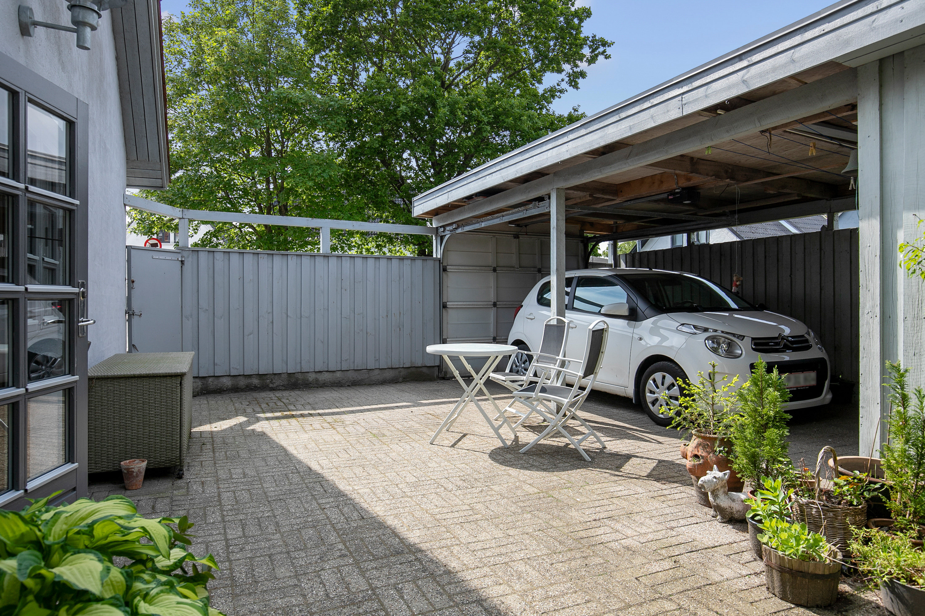 Fremhævet carport billede i fuldskærmstilstand. Billede af Nibevej 12, 9600 Aars