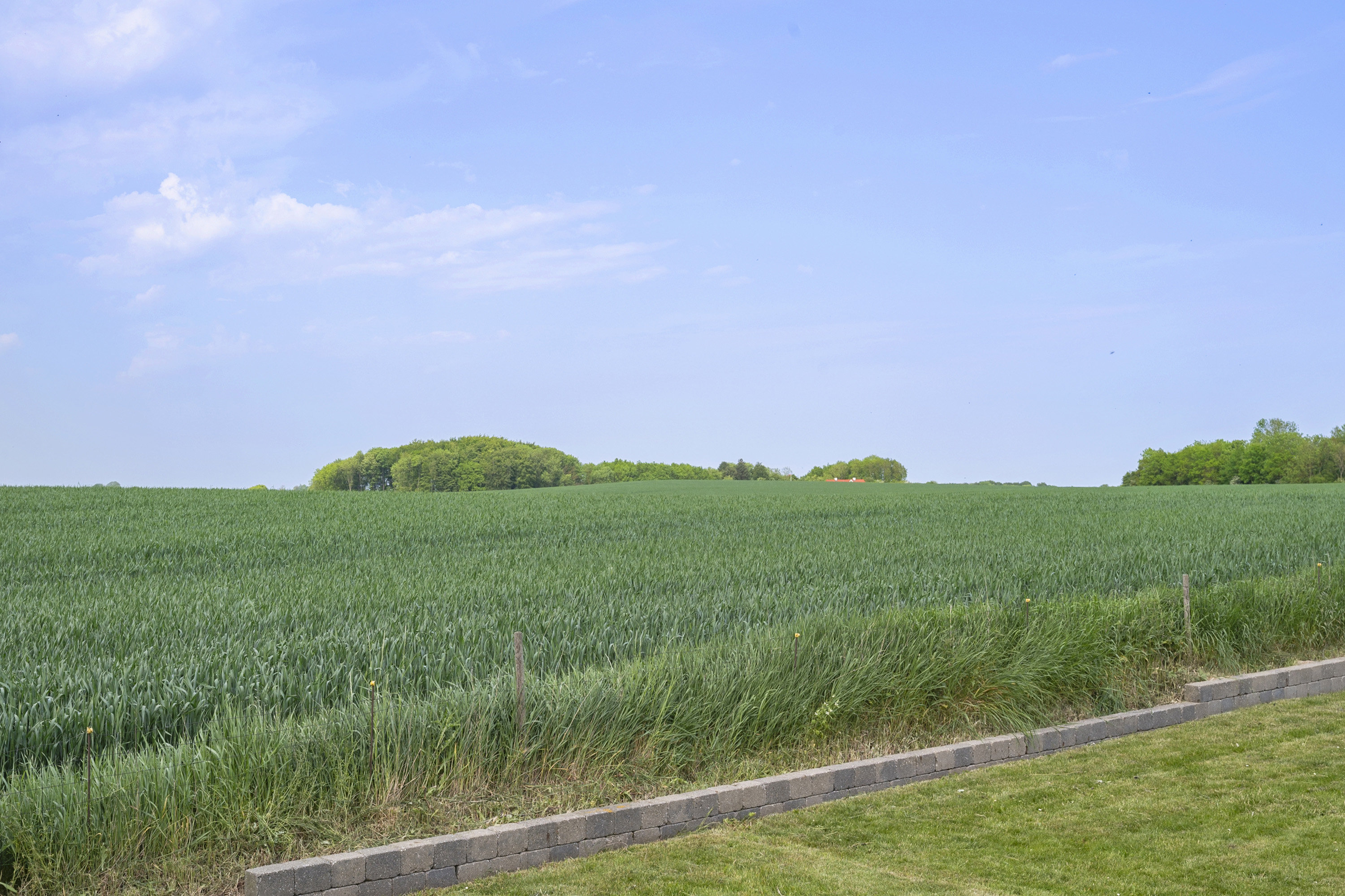 Fremhævet område billede i fuldskærmstilstand. Billede af Kirkedalsvej 1, Rårup, 7130 Juelsminde