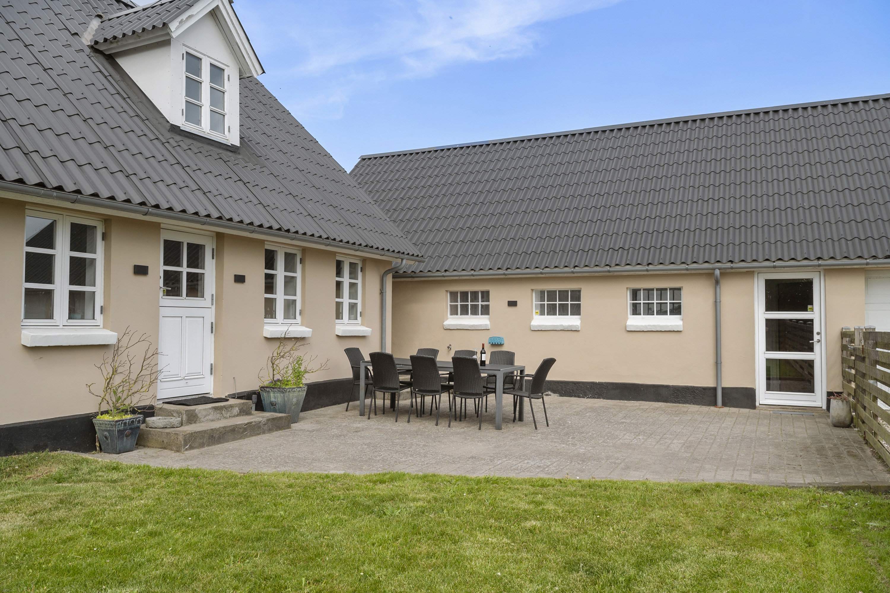 Fremhævet område billede i fuldskærmstilstand. Billede af Kirkedalsvej 1, Rårup, 7130 Juelsminde