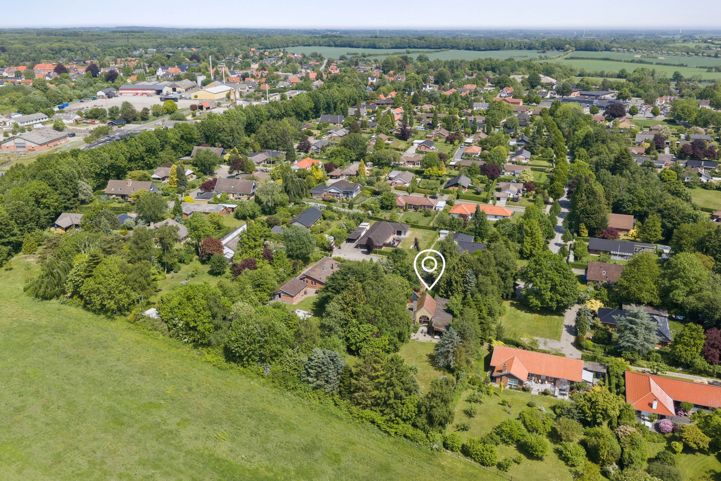 Fremhævet luftfoto billede i fuldskærmstilstand. Billede af Glenshøjparken 73, Glamsbjerg , 5620 Glamsbjerg 