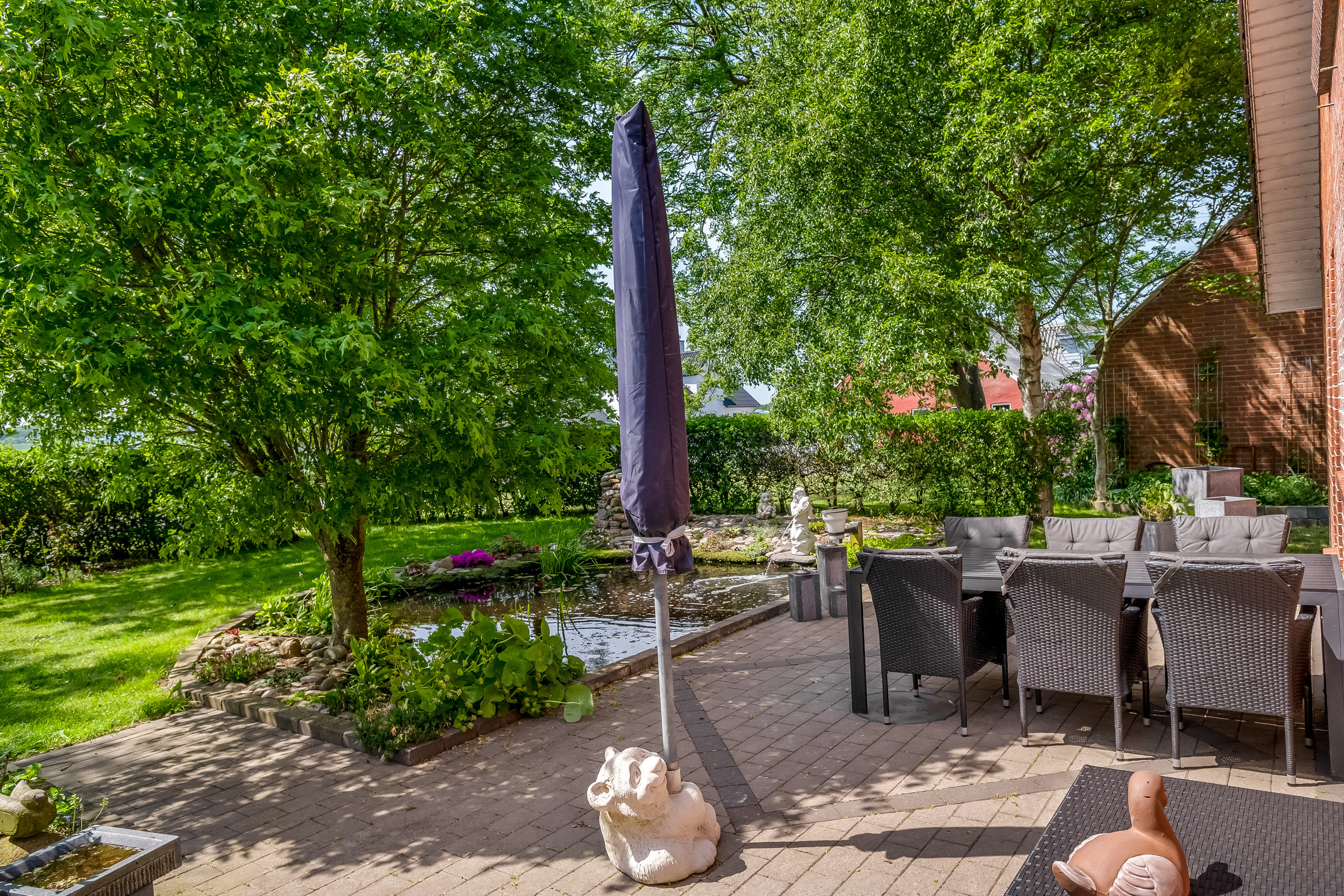 Fremhævet terrasse billede i fuldskærmstilstand. Billede af Remmerstrandvej 149, Gudum, 7620 Lemvig