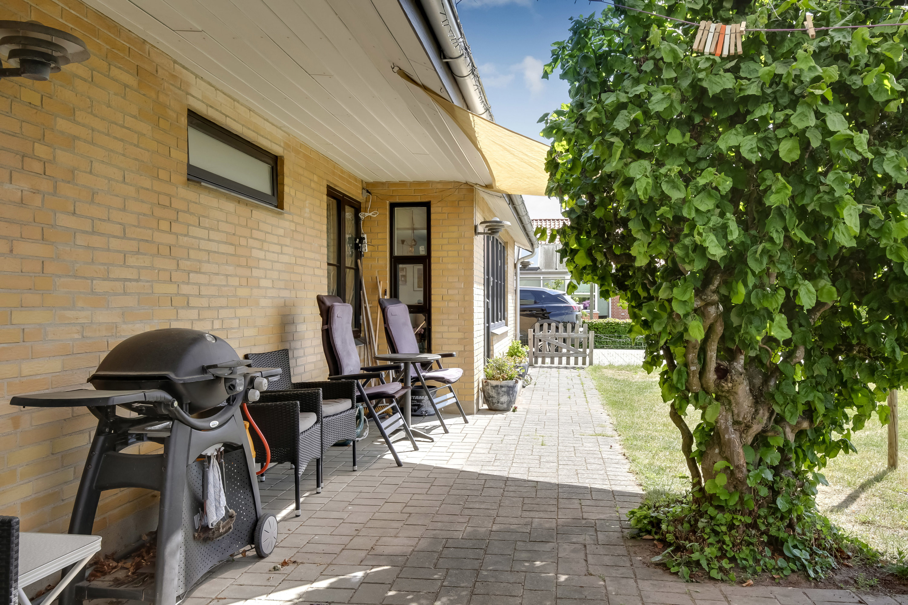 Fremhævet terrasse billede i fuldskærmstilstand. Billede af Østervangs Alle 25, 8963 Auning