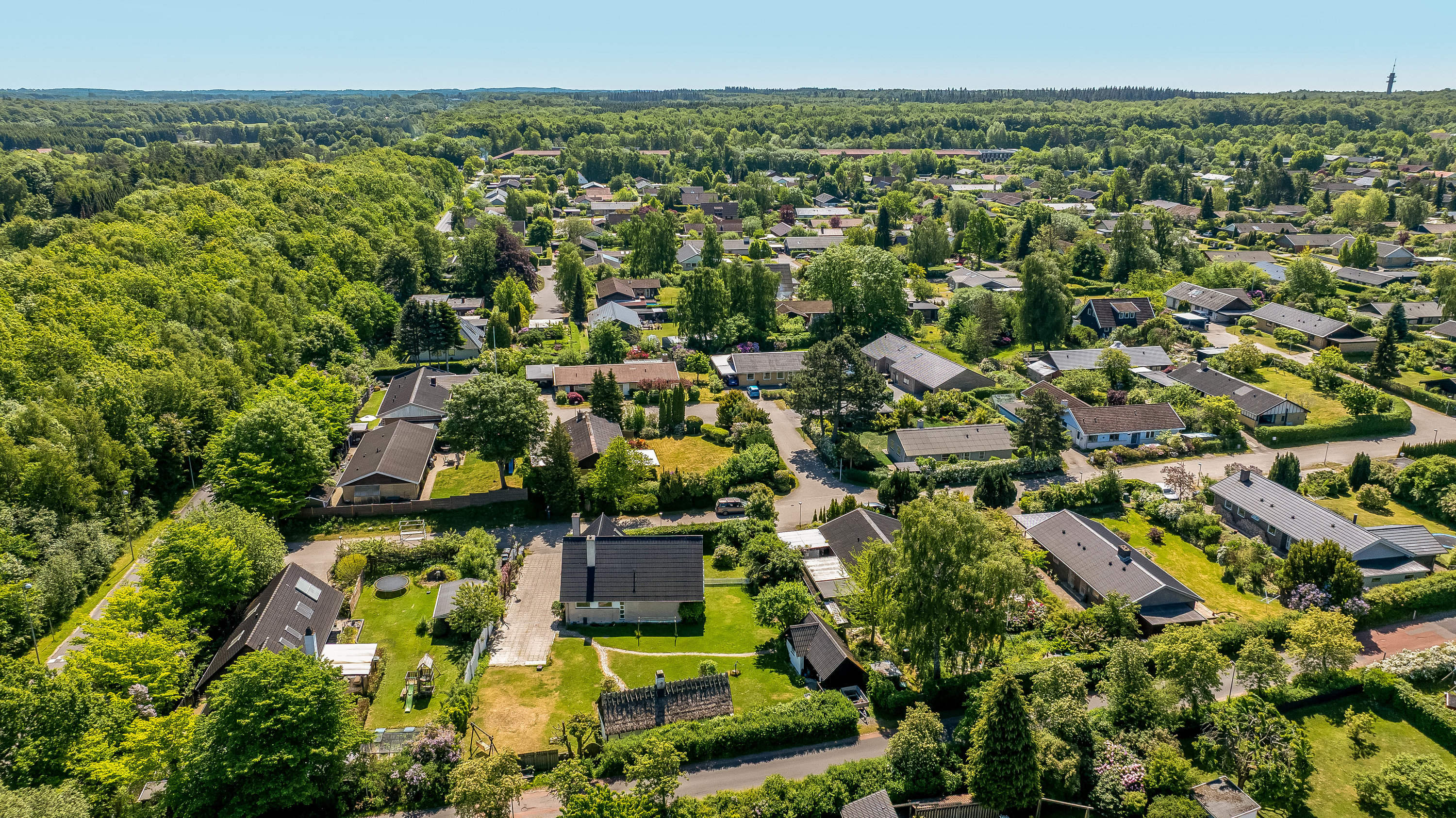 Fremhævet luftfoto billede i fuldskærmstilstand. Billede af Kongens Vænge 171, 3400 Hillerød