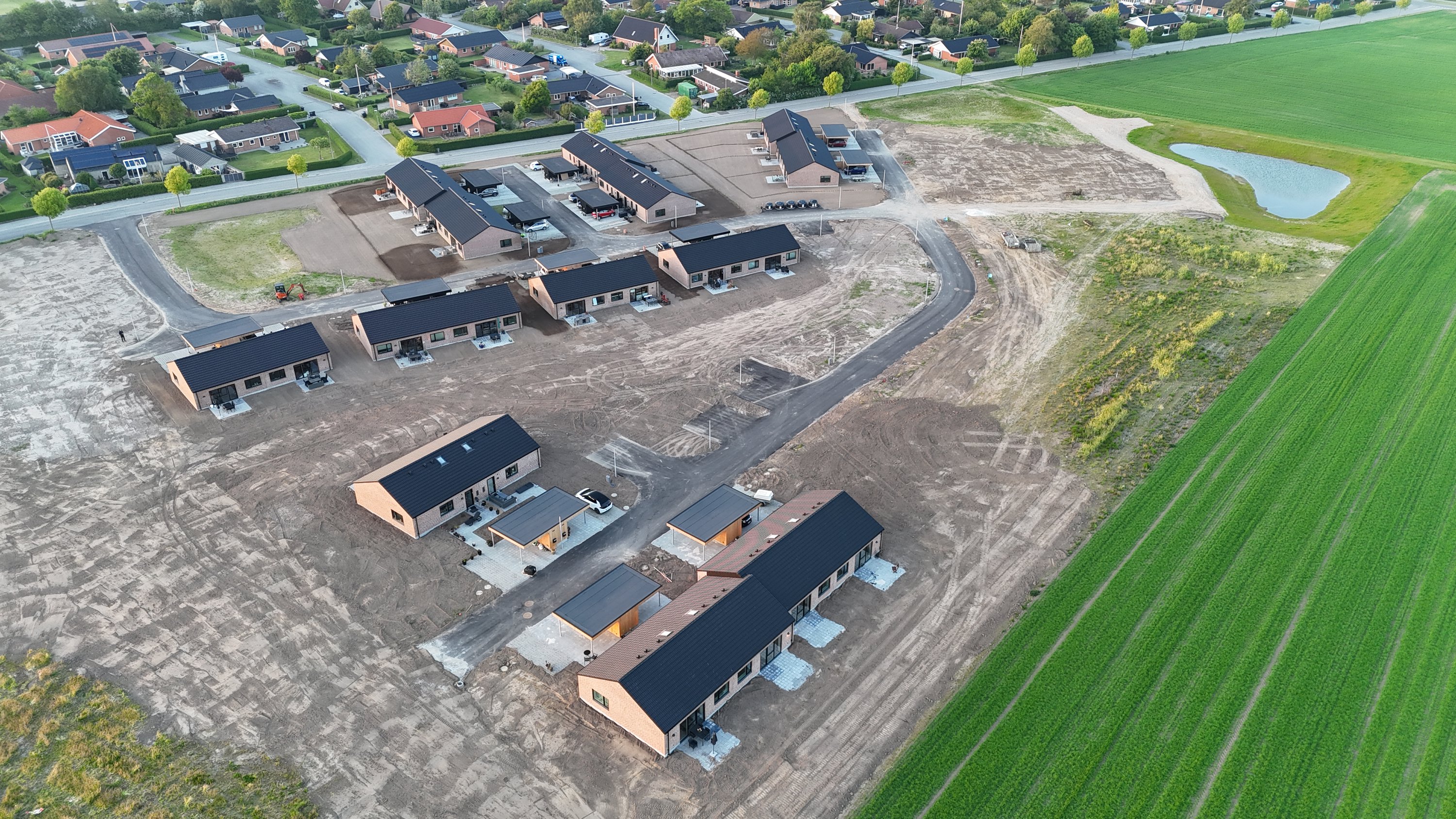 Fremhævet  billede i fuldskærmstilstand. Billede af Bjerregårdsparken 81, 7560 Hjerm