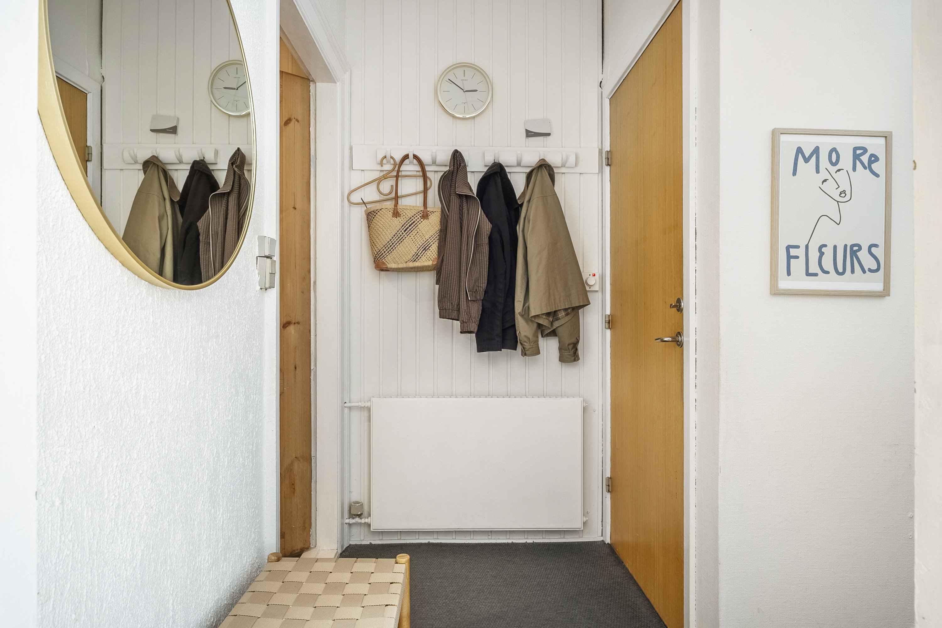 Fremhævet entré billede i fuldskærmstilstand. Billede af Rødegårdsvej 42, 1., 5000 Odense C