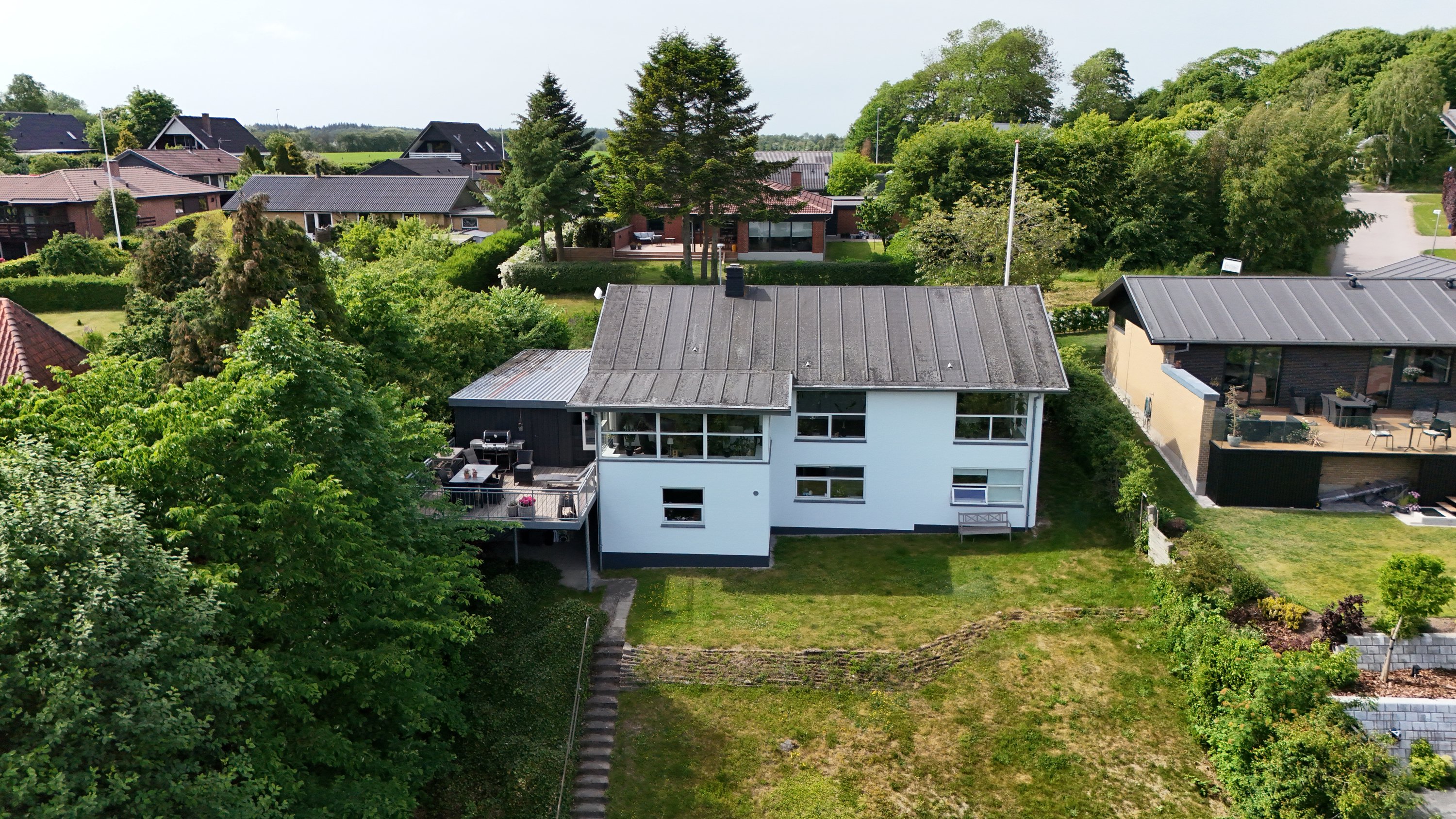 Fremhævet drone2 billede i fuldskærmstilstand. Billede af Enebærvej 18, 9500 Hobro