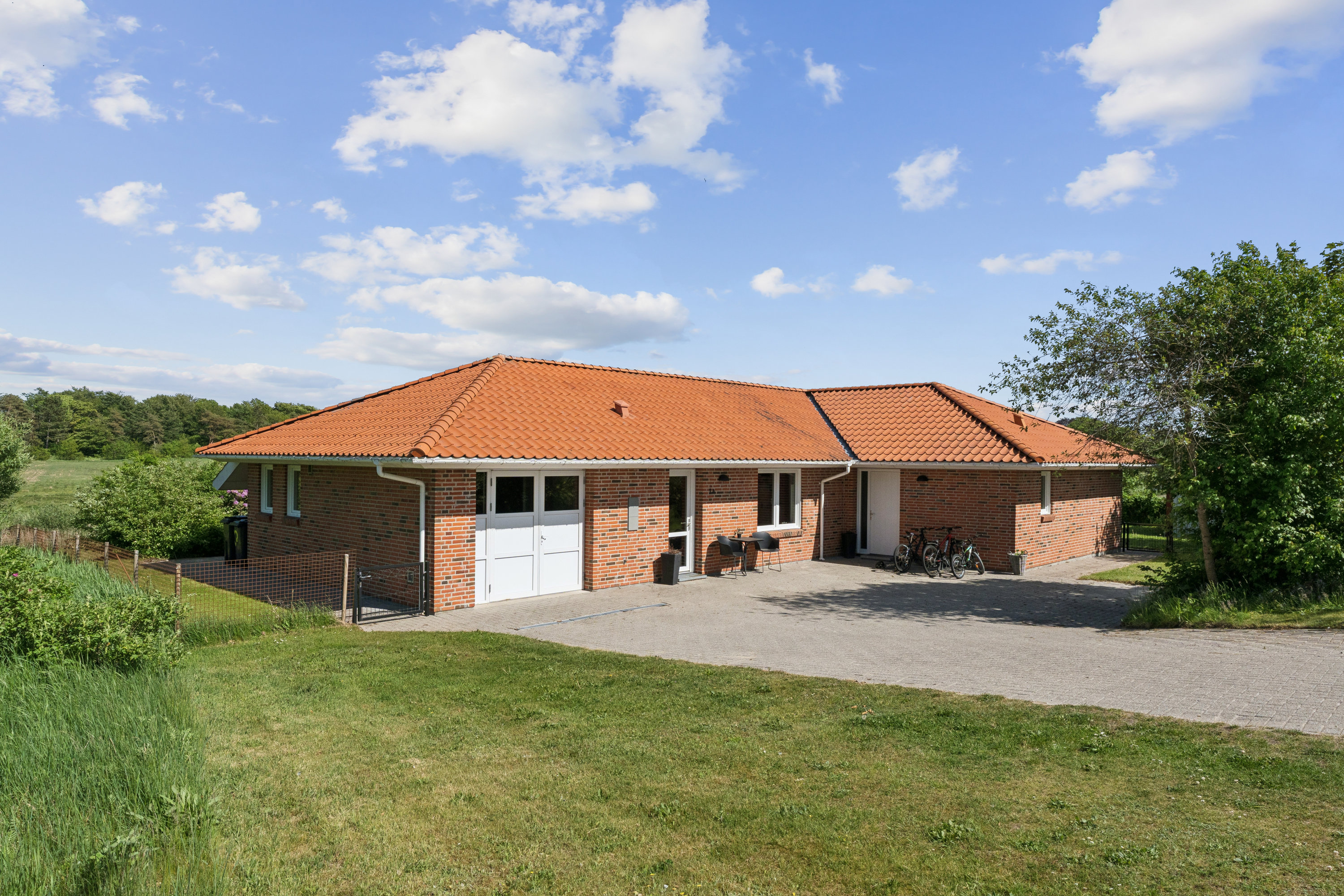 Schmidtsvej 1A, Farstrup, 9240 Nibe