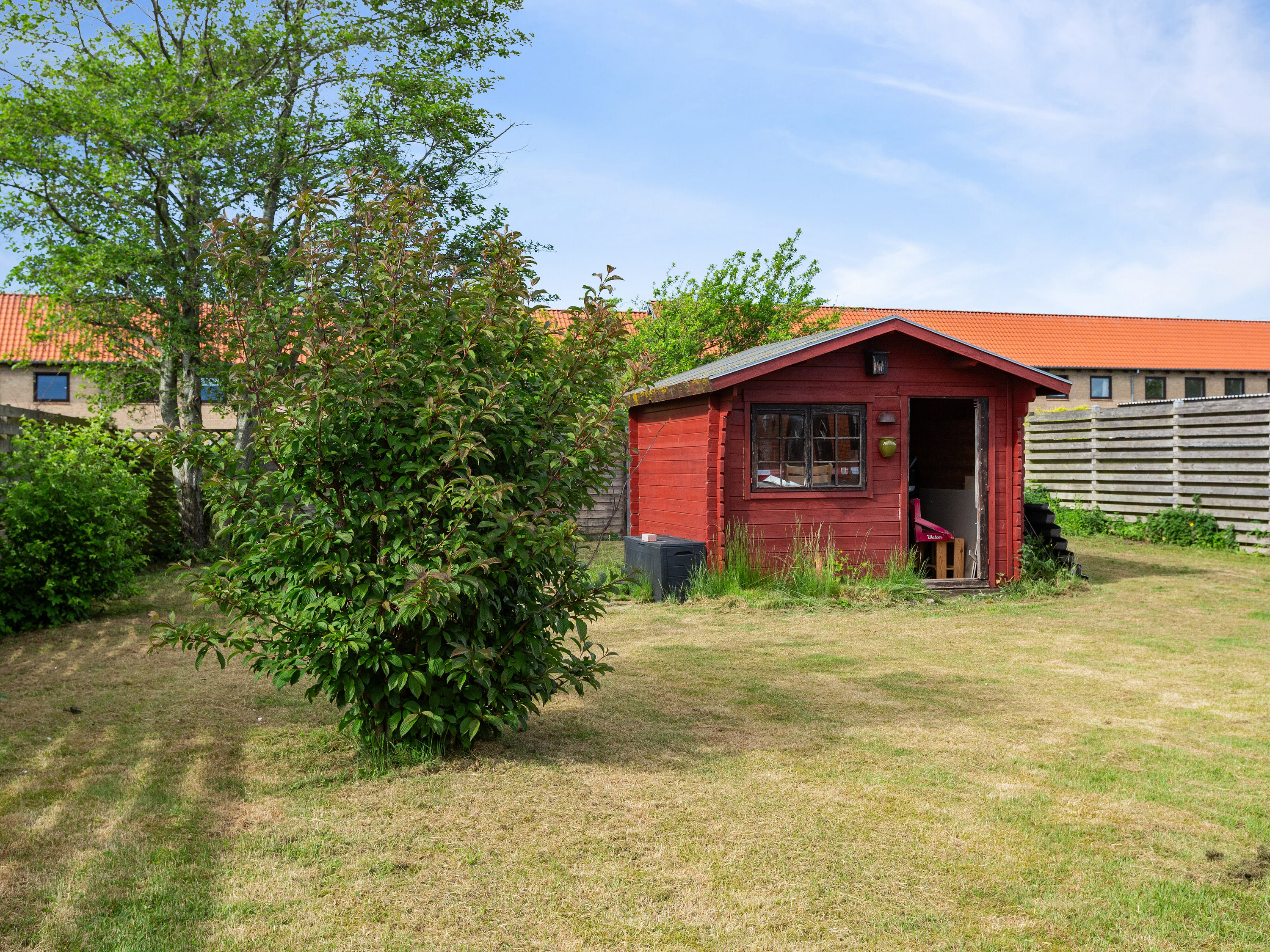 Fremhævet set fra haven billede i fuldskærmstilstand. Billede af Virkelyst 47, 9800 Hjørring