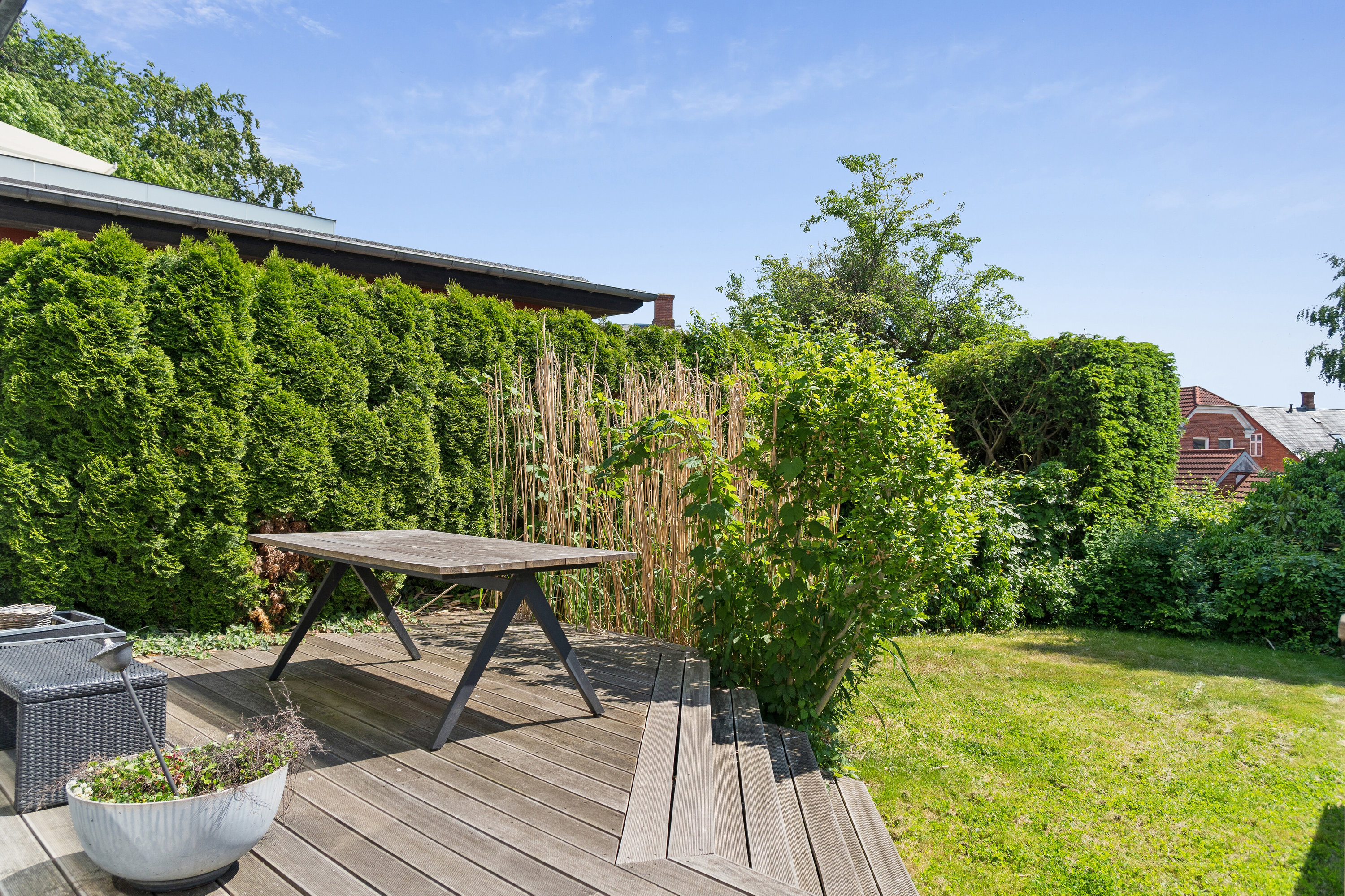 Fremhævet terrasse billede i fuldskærmstilstand. Billede af Vilhelmskildevej 1B, 5700 Svendborg