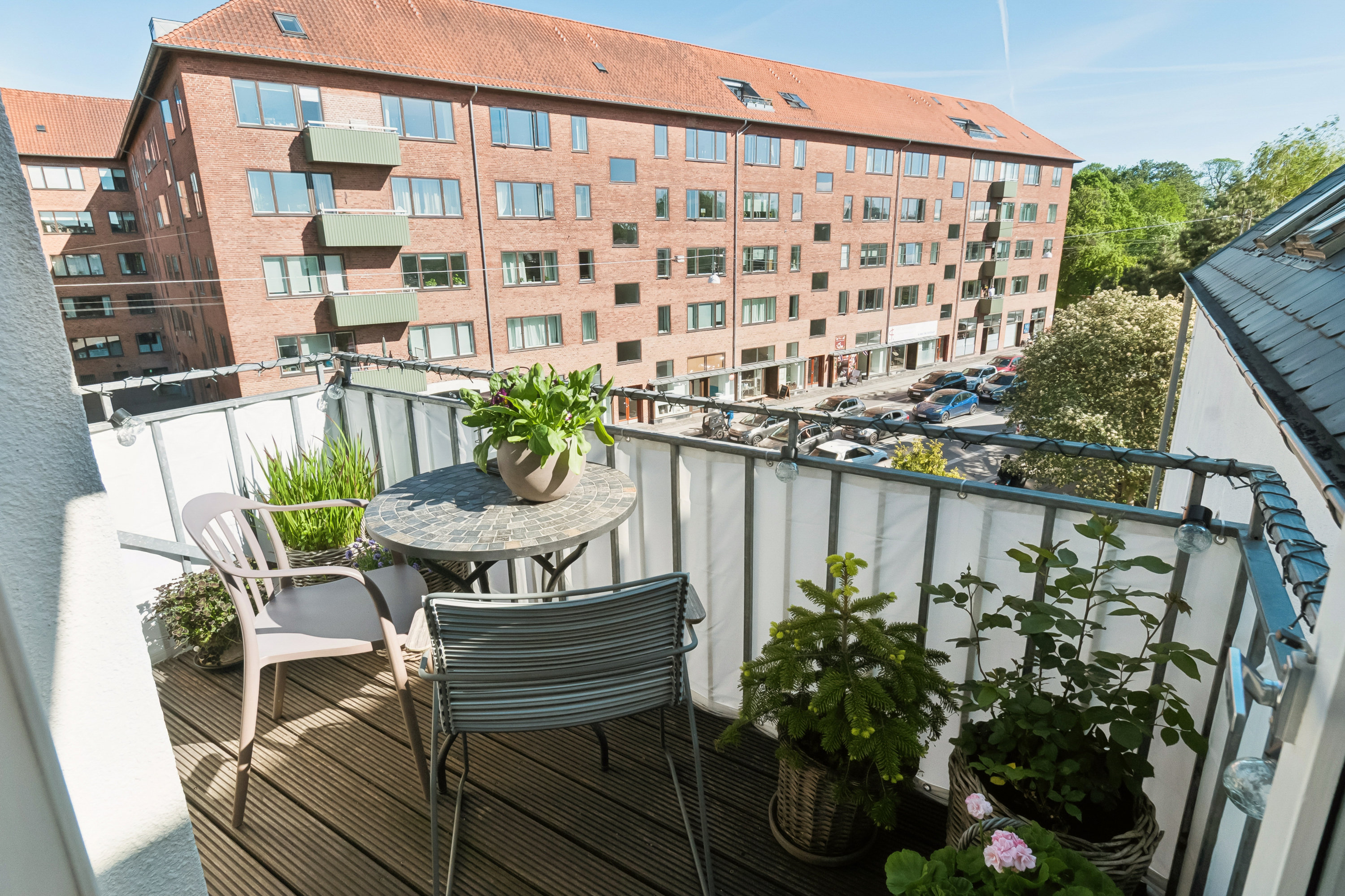 Fremhævet altan billede i fuldskærmstilstand. Billede af Kongensvej 2, 2. mf., 2000 Frederiksberg