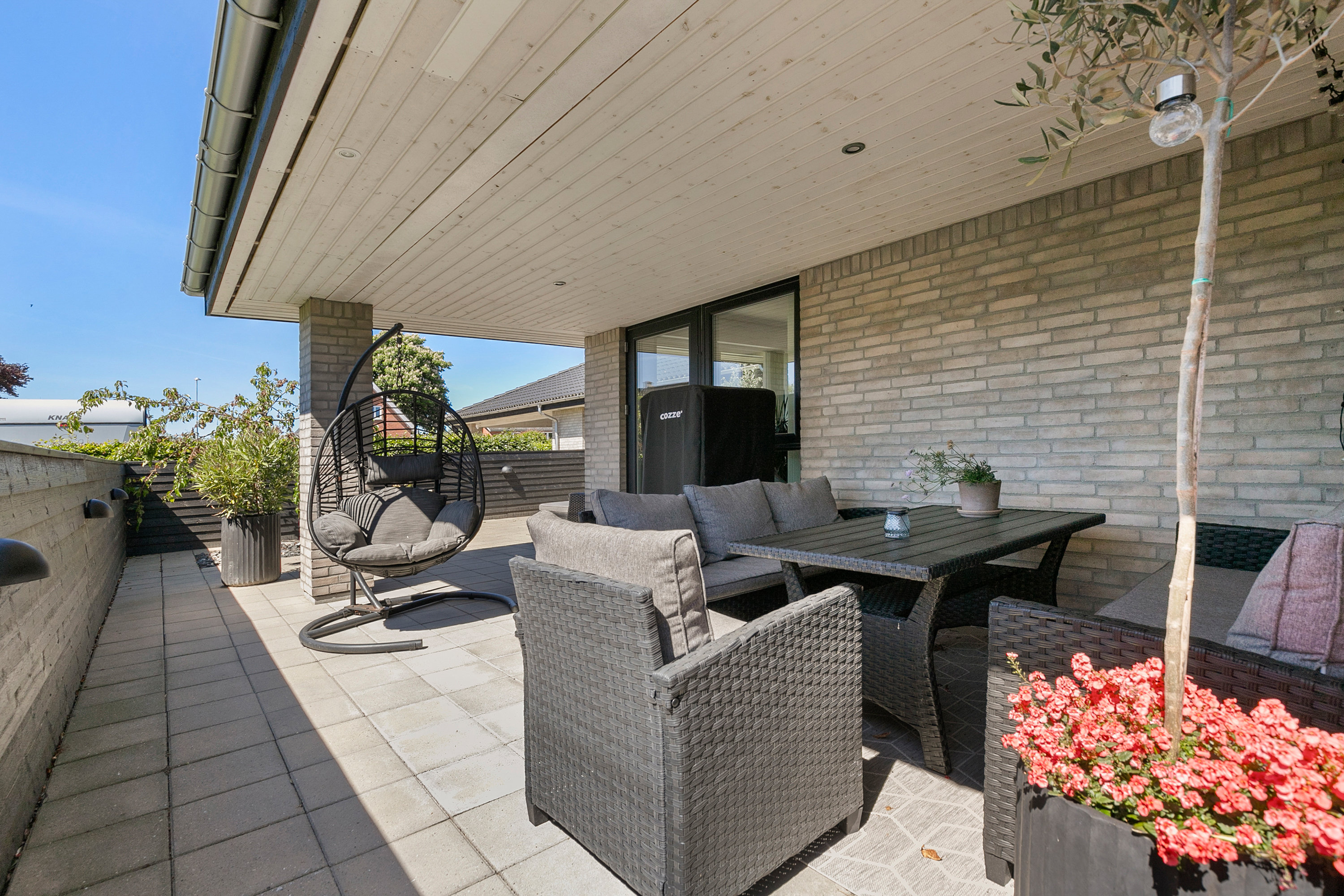 Fremhævet overdækket terrasse billede i fuldskærmstilstand. Billede af Knøsgårdvej 13, 9440 Aabybro