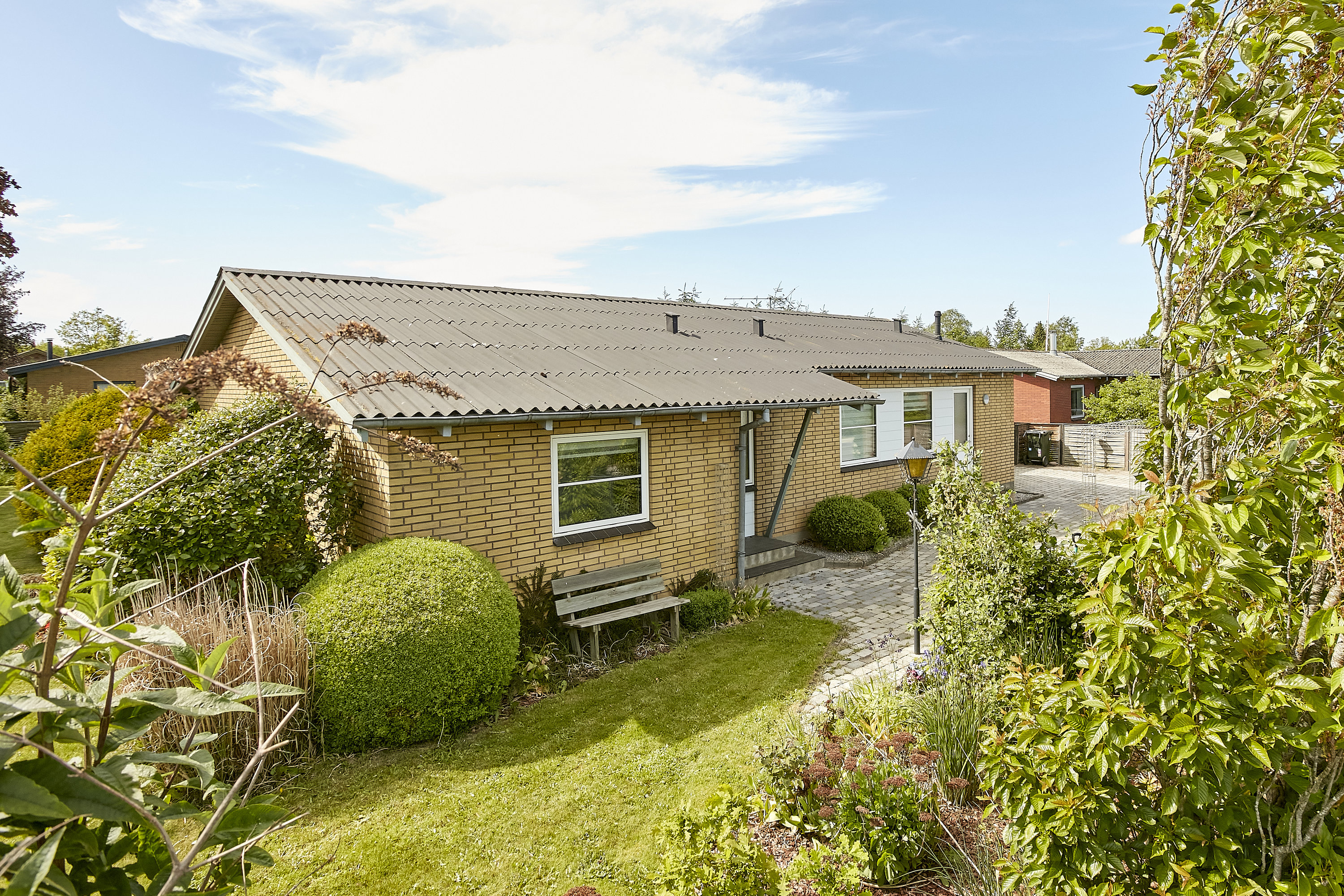 Fremhævet andet billede i fuldskærmstilstand. Billede af Brorsonsvej 1, Hornborg, 8762 Flemming