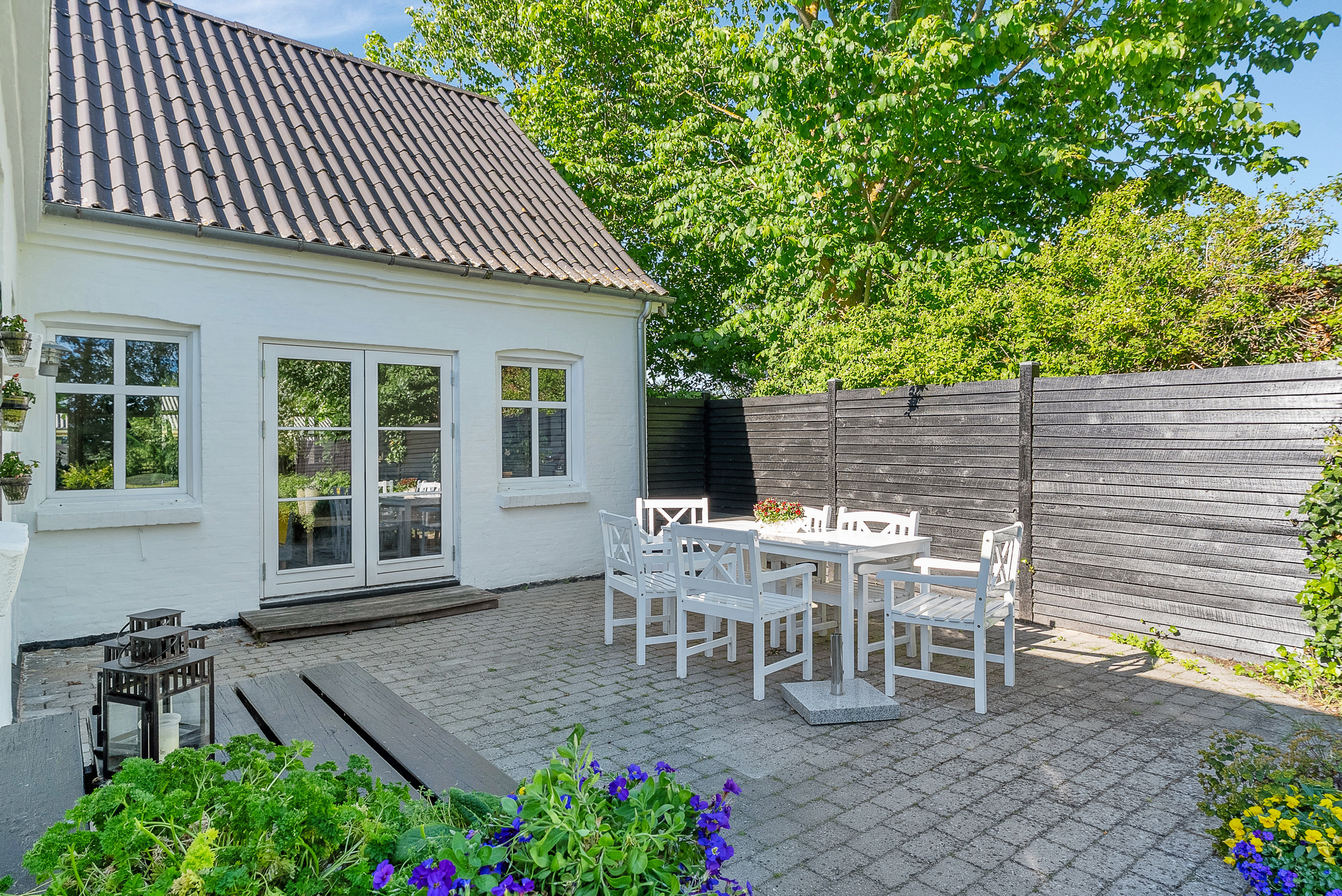 Fremhævet terrasse billede i fuldskærmstilstand. Billede af Svendborgvej 322, Åstrup, 5600 Faaborg