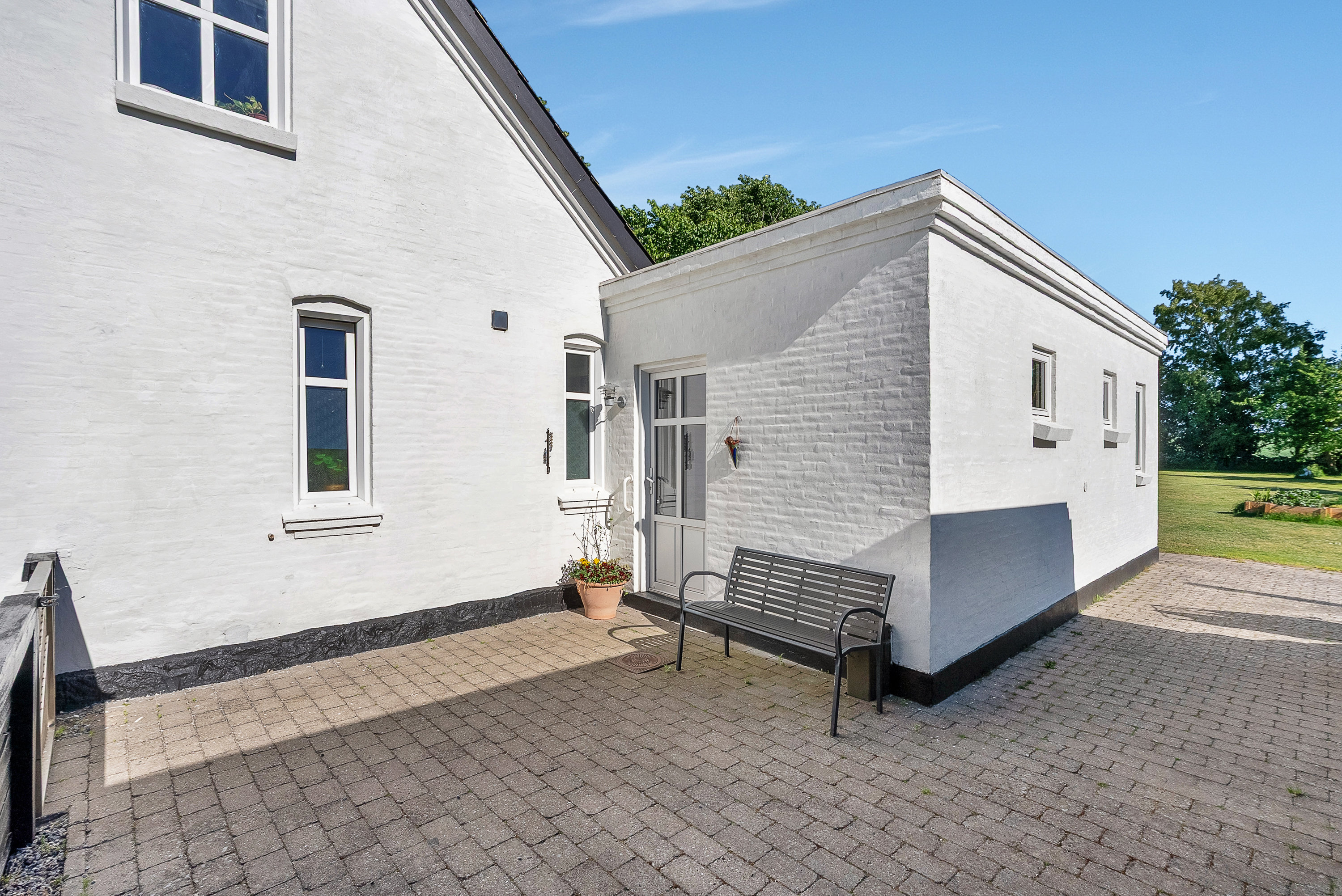 Fremhævet terrasse billede i fuldskærmstilstand. Billede af Svendborgvej 322, Åstrup, 5600 Faaborg