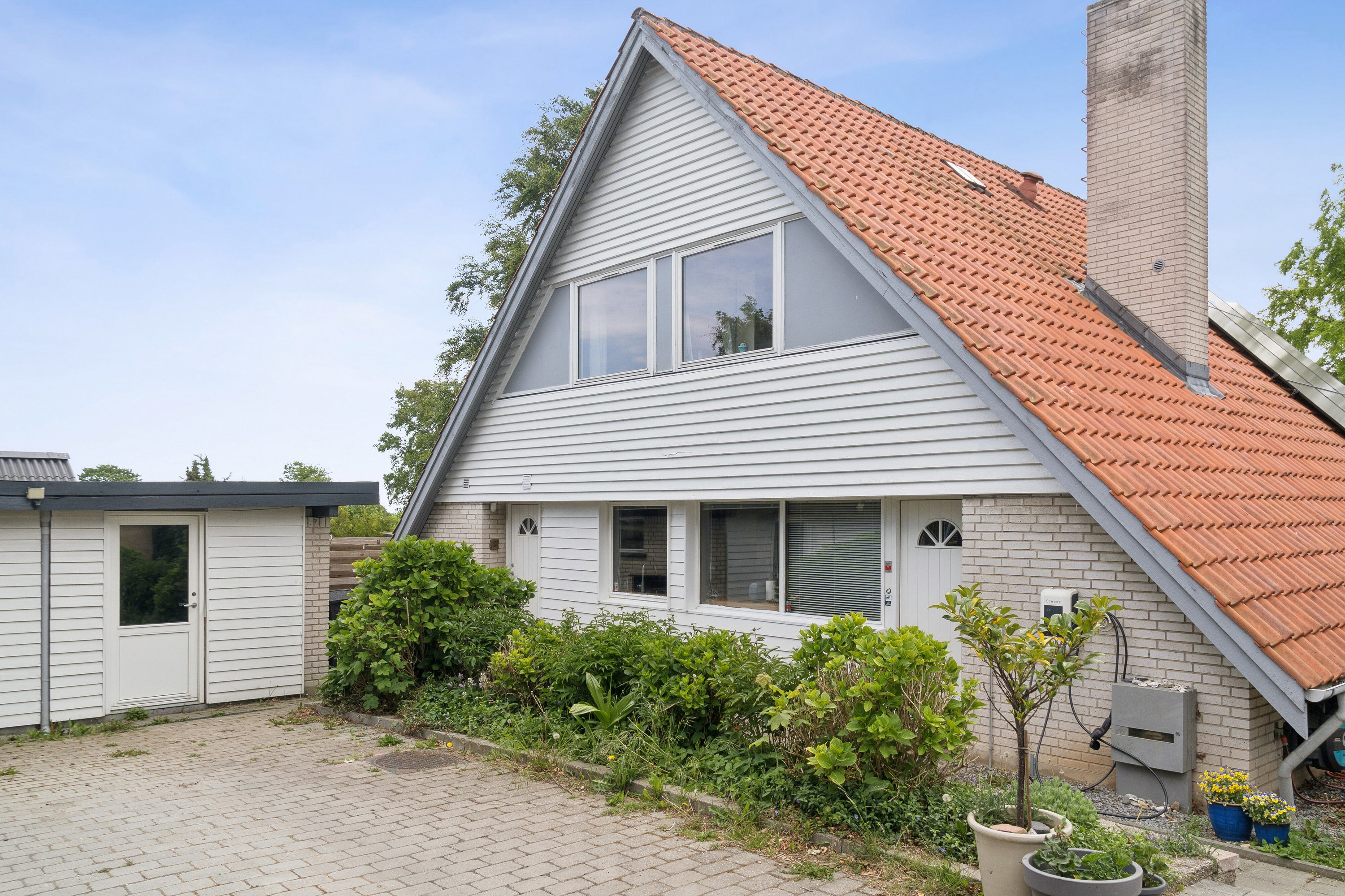 Fremhævet set fra vejen billede i fuldskærmstilstand. Billede af Højdevej 9, 4070 Kirke Hyllinge
