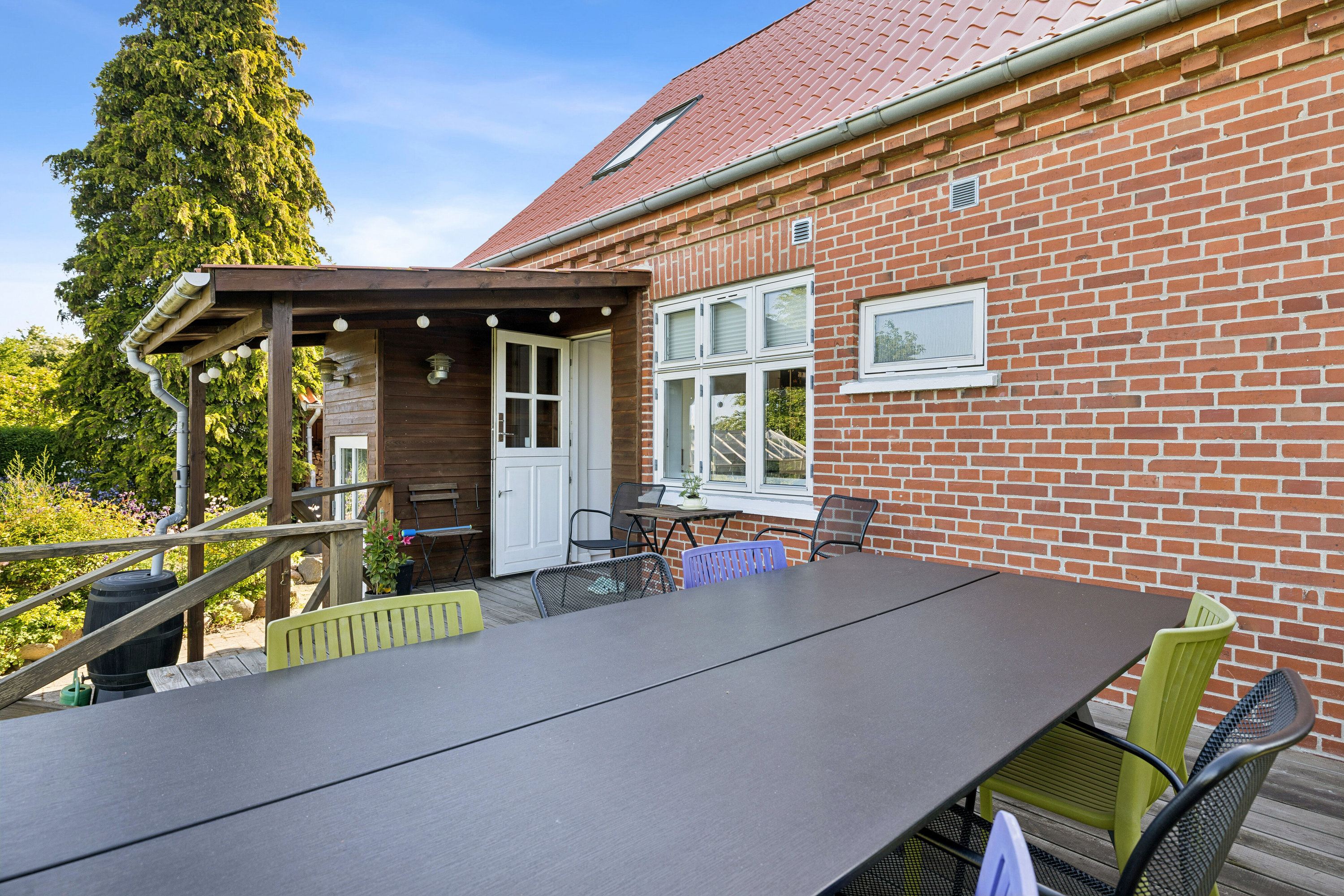 Fremhævet terrasse billede i fuldskærmstilstand. Billede af Sentvedvej 48, 5871 Frørup