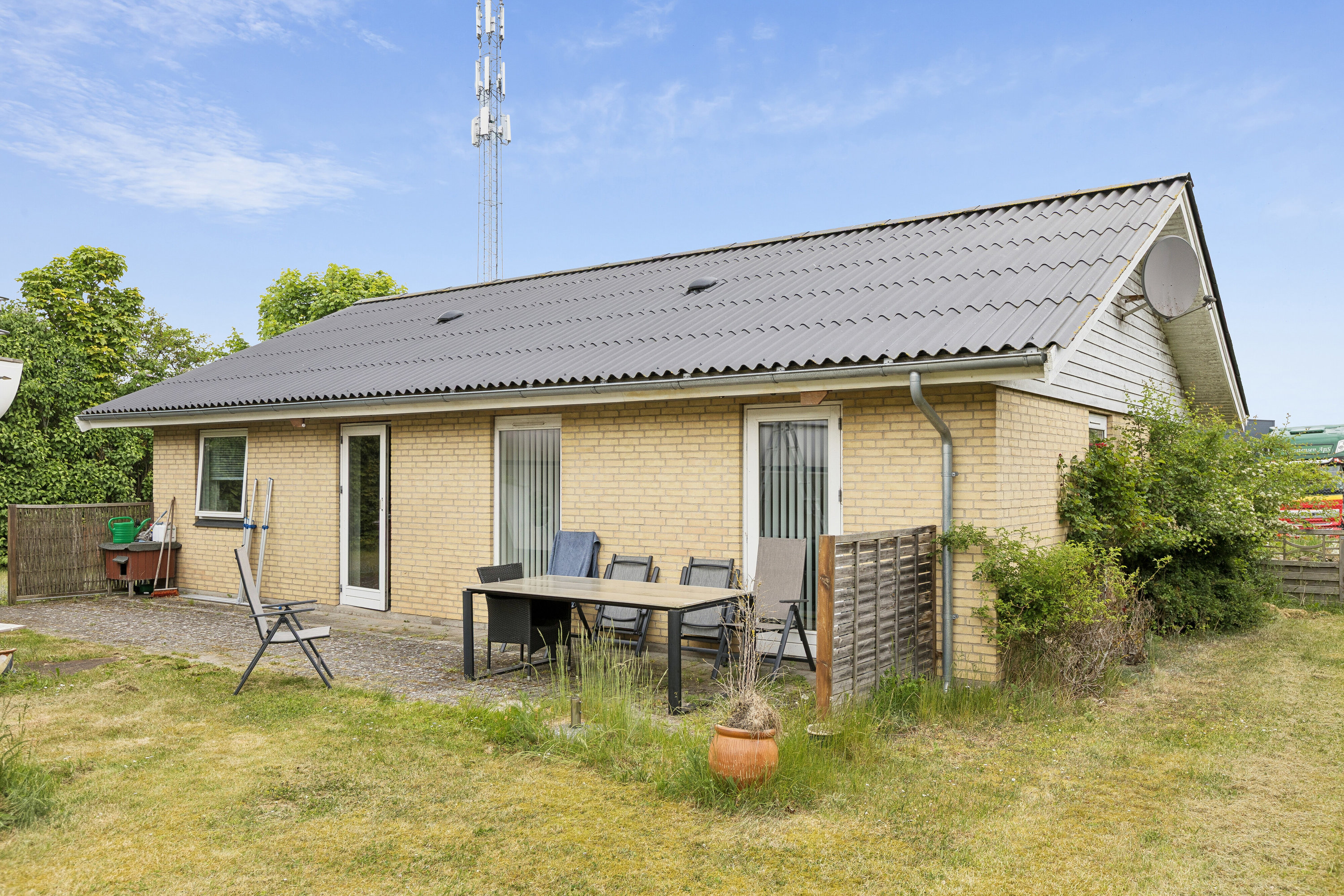 Fremhævet set fra haven billede i fuldskærmstilstand. Billede af Teglvej 4A, Tappernøje, 4733 Tappernøje