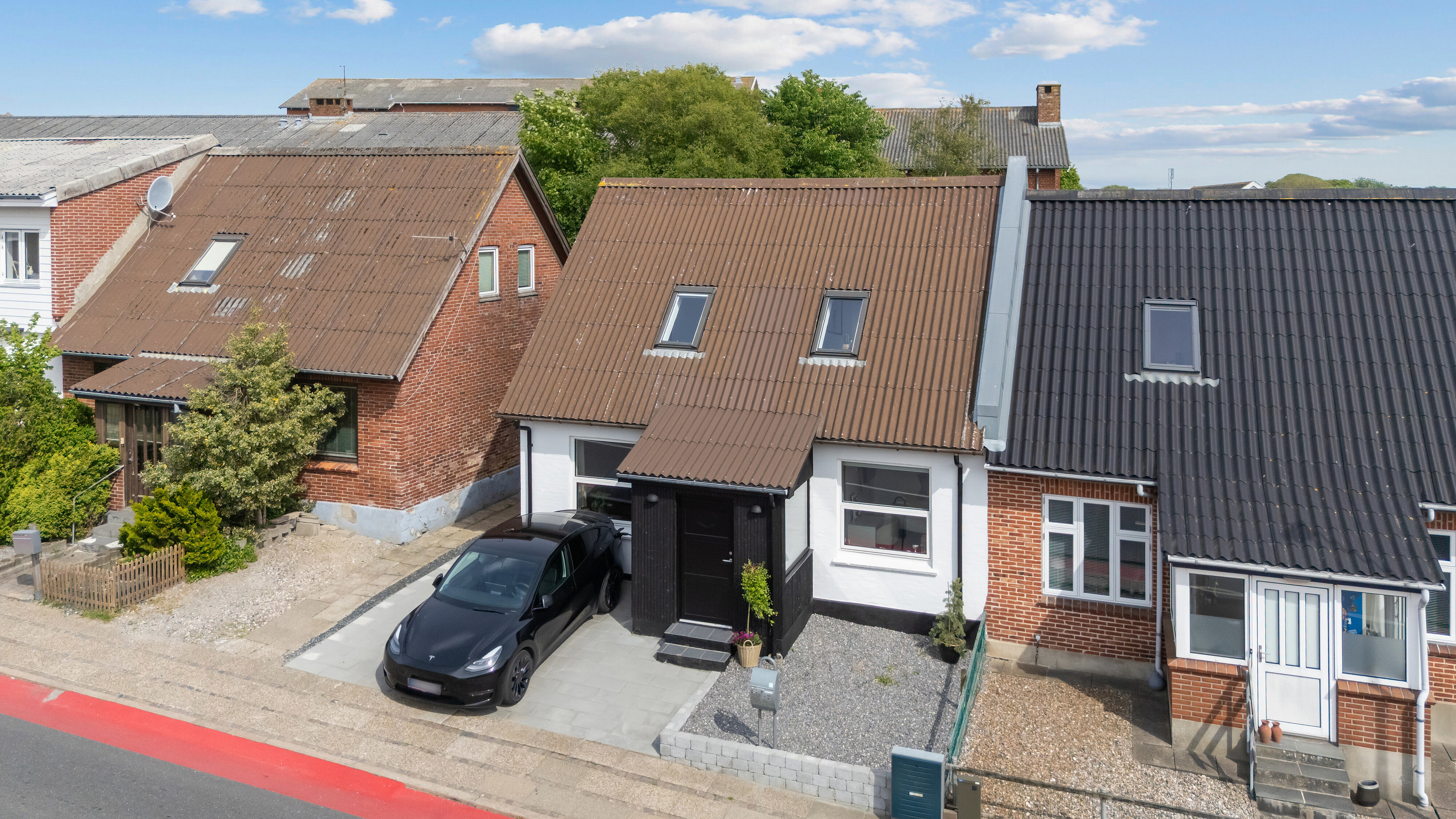 Fremhævet set fra vejen billede i fuldskærmstilstand. Billede af Bryggerivej 15, 7700 Thisted