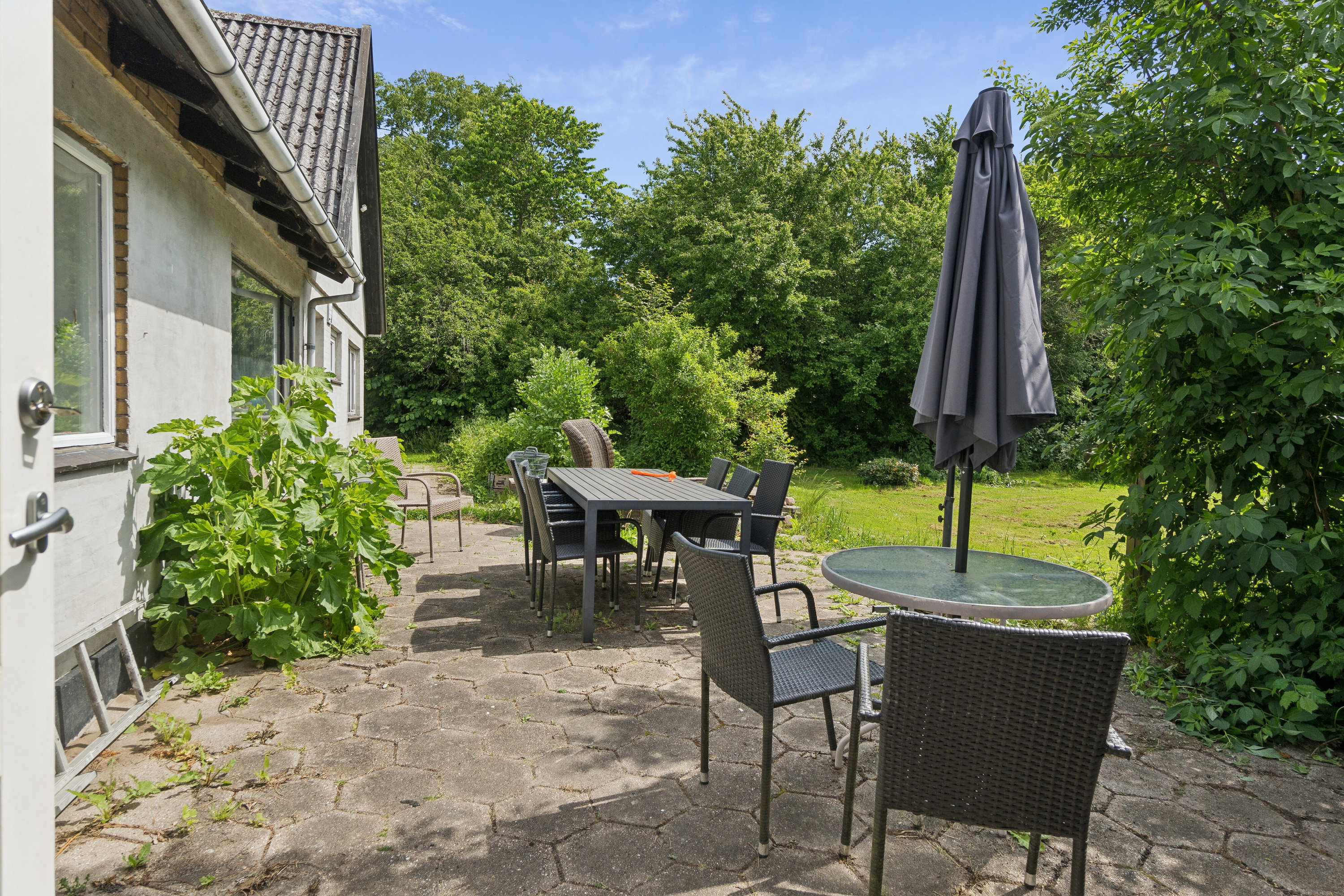 Fremhævet terrasse billede i fuldskærmstilstand. Billede af Sneglerupvej 28, 4571 Grevinge
