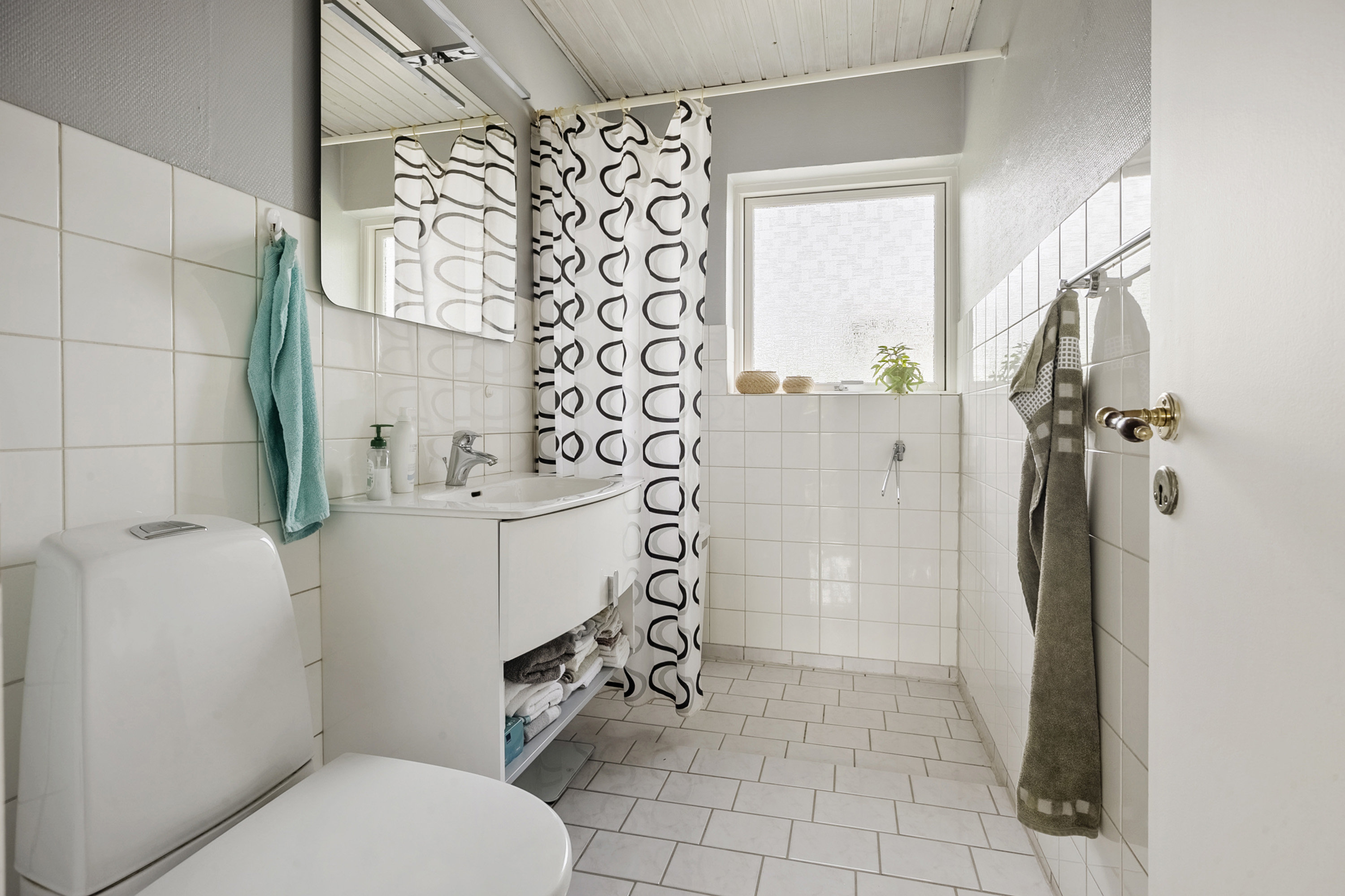 Fremhævet toilet billede i fuldskærmstilstand. Billede af Klokkedal 9, Bramdrup, 6100 Haderslev