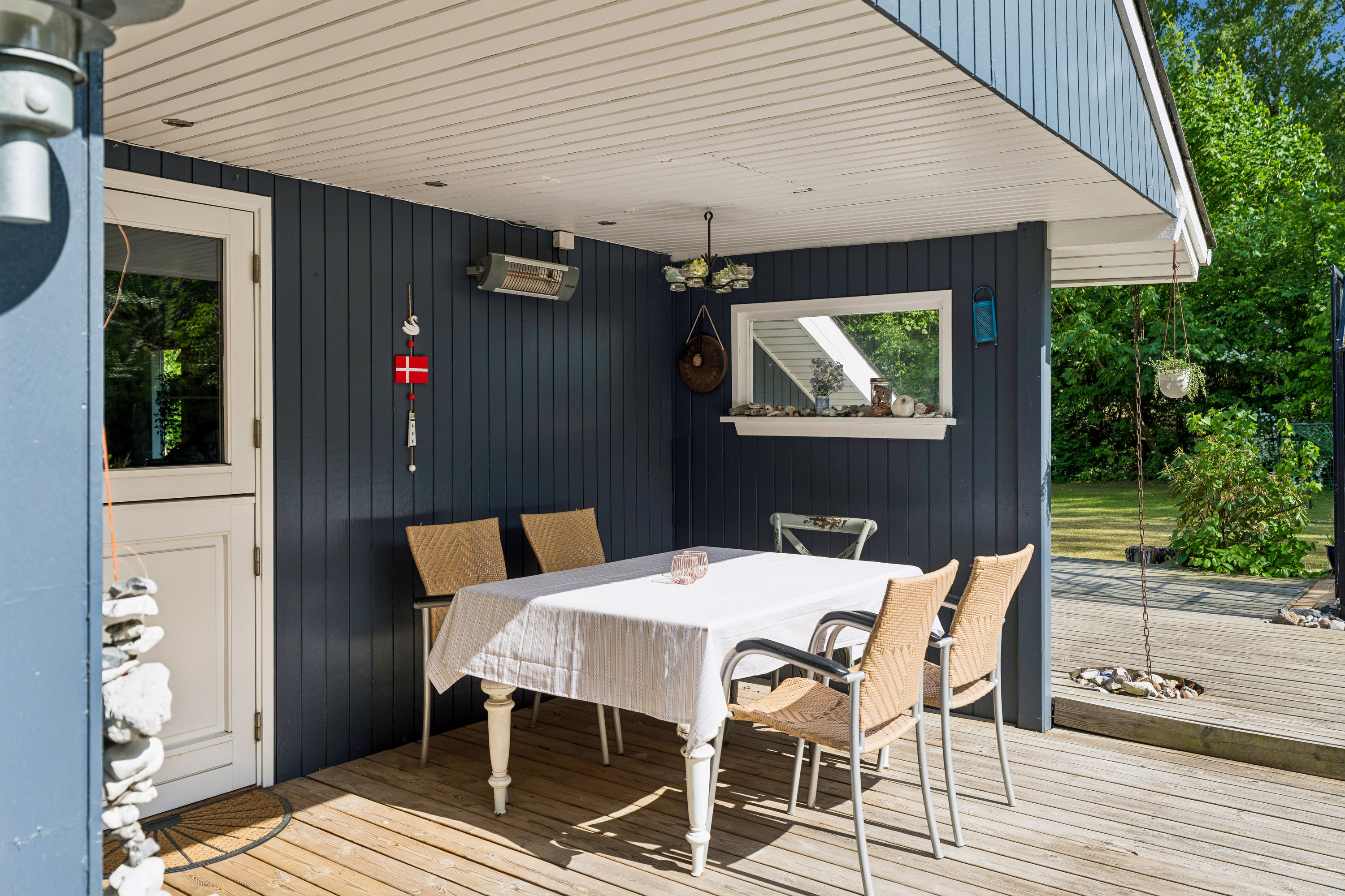 Fremhævet terrasse billede i fuldskærmstilstand. Billede af Vibevej 2, Skovgårde, 8961 Allingåbro