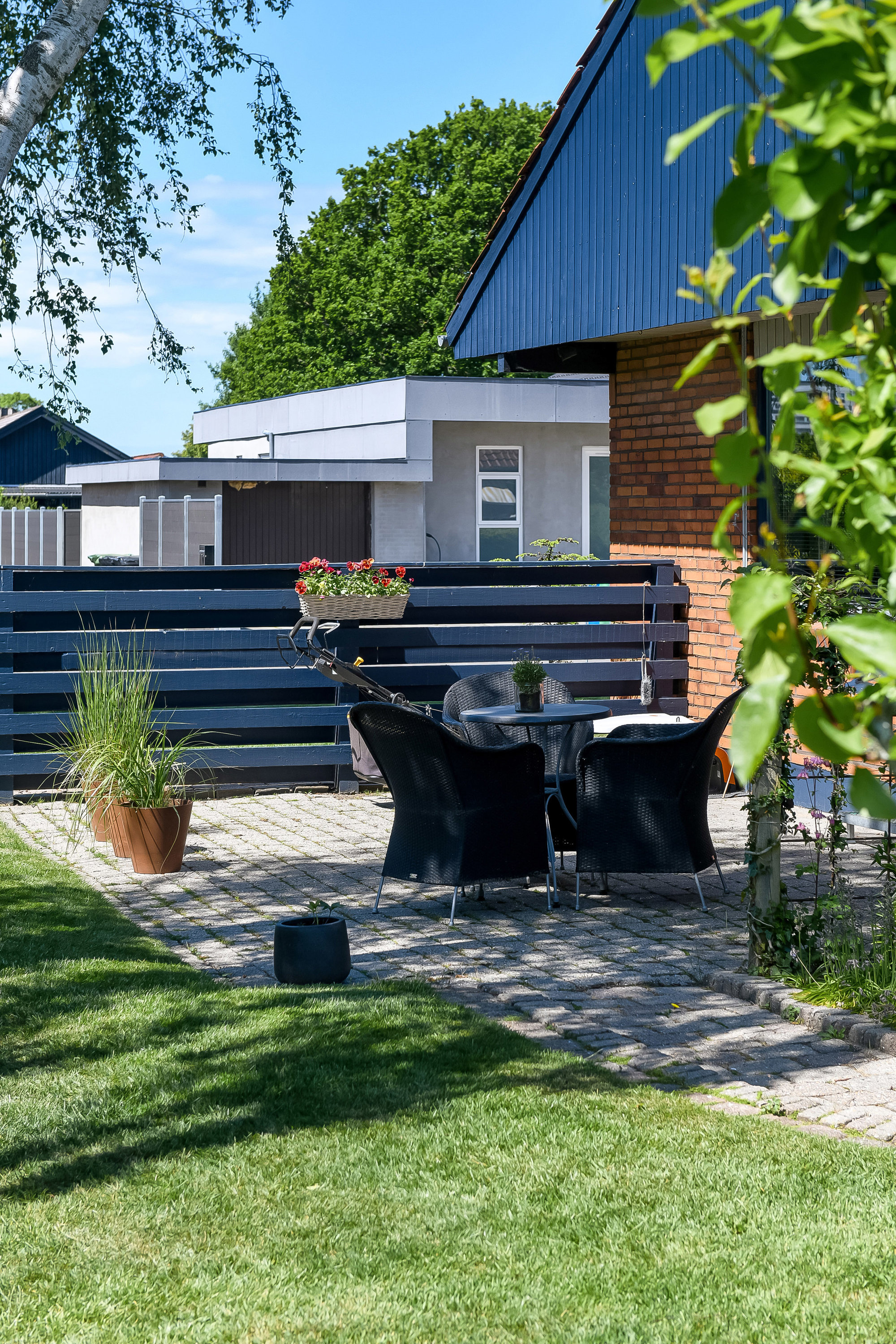 Fremhævet terrasse billede i fuldskærmstilstand. Billede af Hindbærvej 3, 6715 Esbjerg N