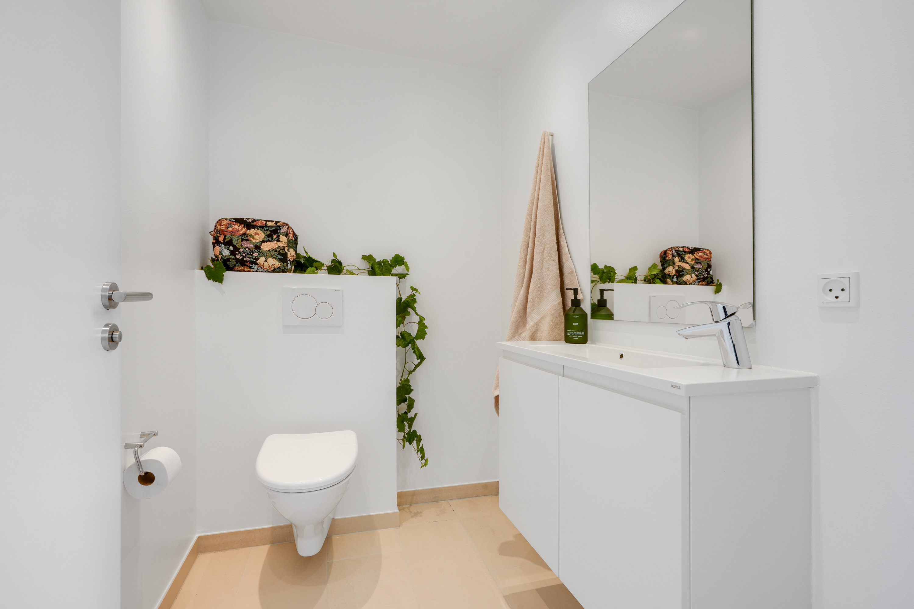 Fremhævet toilet billede i fuldskærmstilstand. Billede af Richard Mortensens Vej 35A, 2300 København S