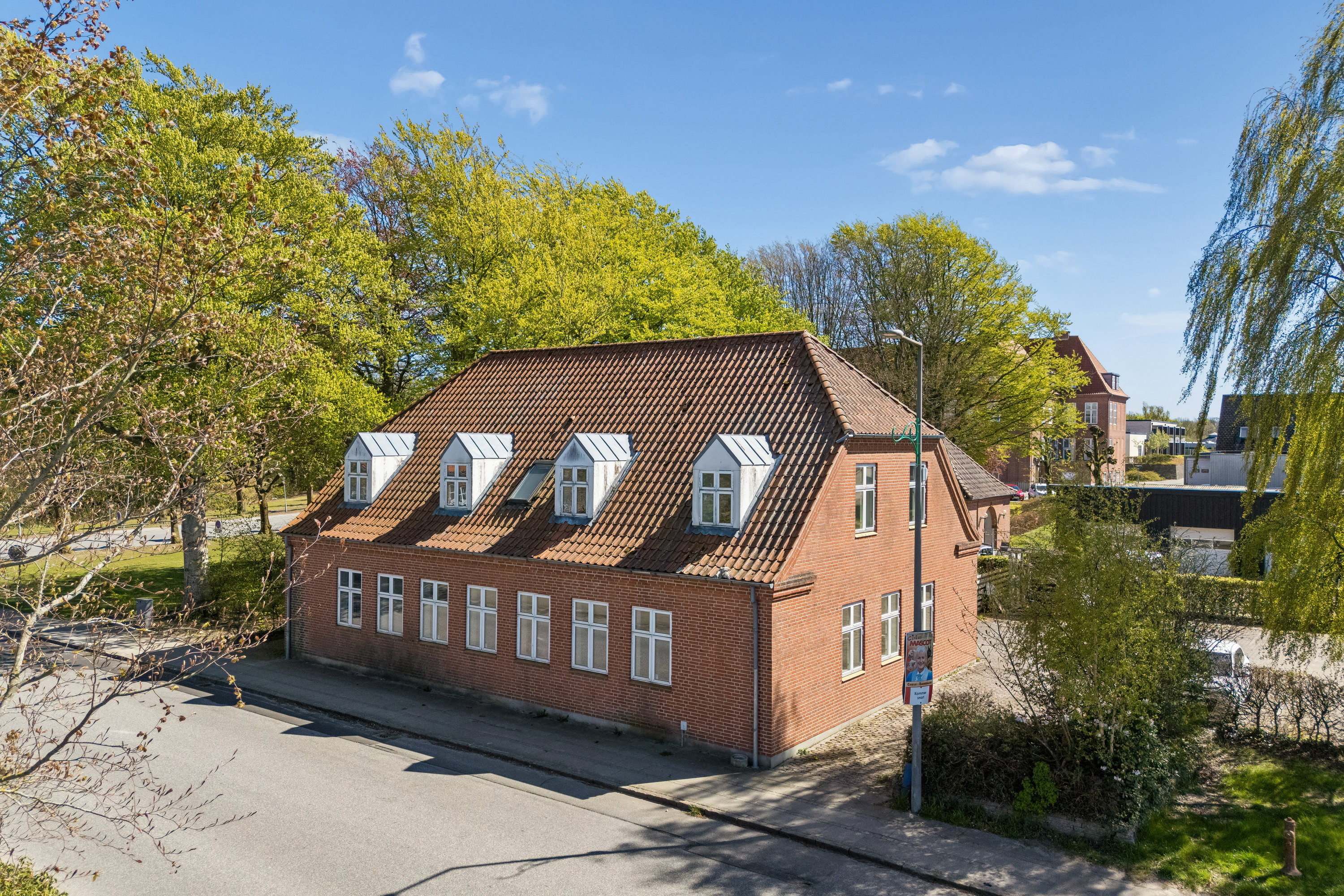 Fremhævet  billede i fuldskærmstilstand. Billede af Fuglemosevej 1A, 8620 Kjellerup