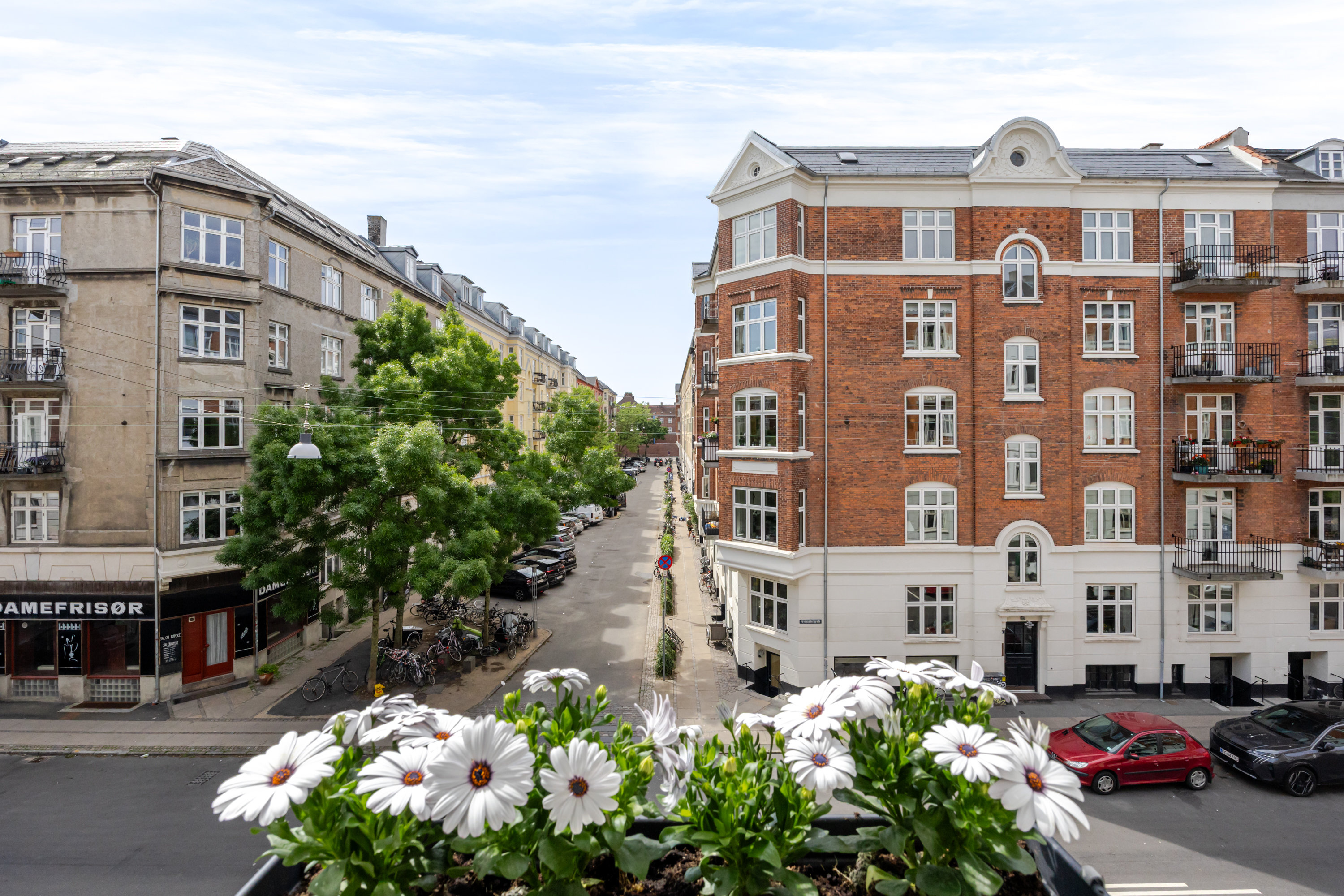Fremhævet andet billede i fuldskærmstilstand. Billede af Fredensborggade 10, 2. tv., 2200 København N
