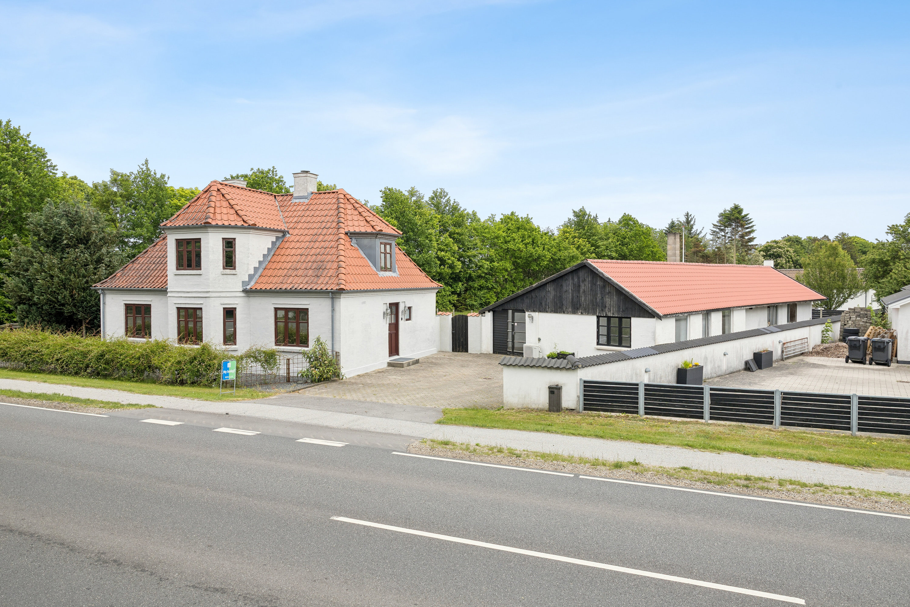 Fremhævet set fra vejen billede i fuldskærmstilstand. Billede af Sdr Bindslevvej 21, 9881 Bindslev